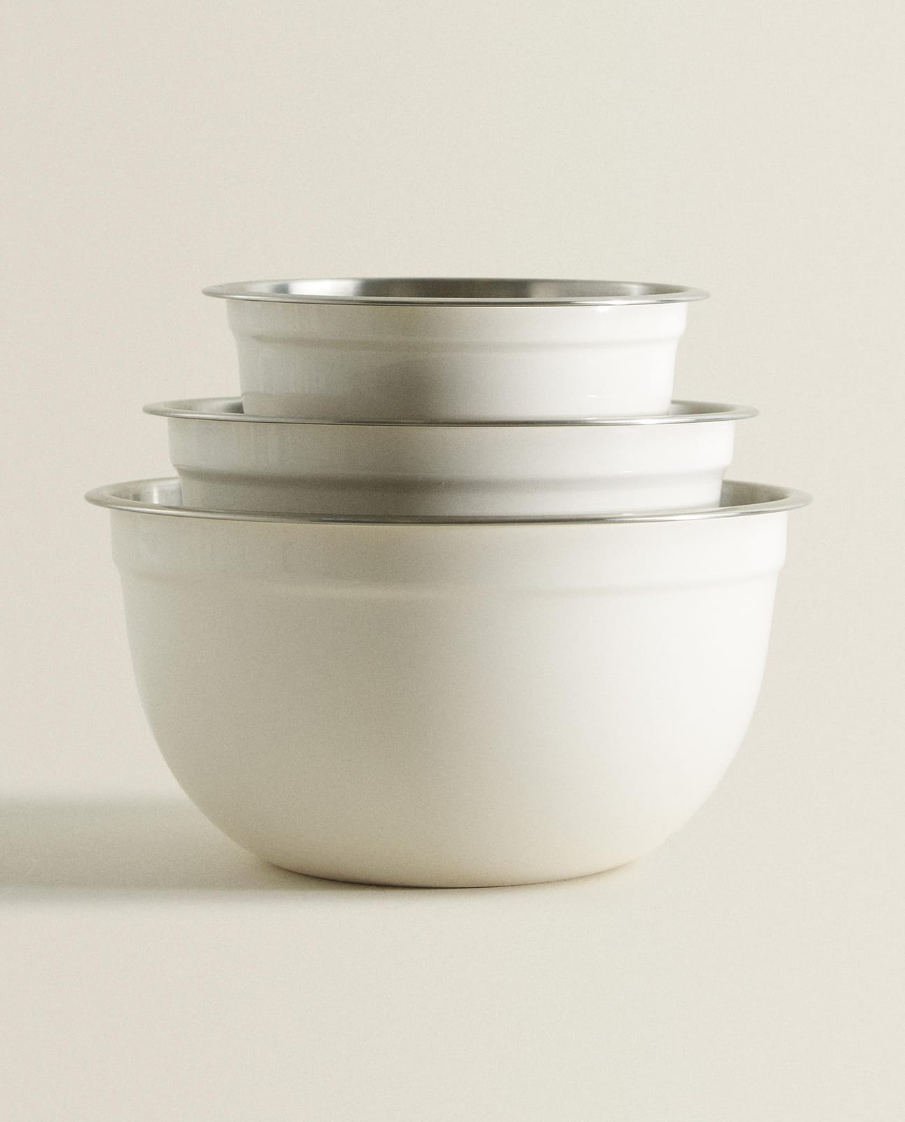ZARA HOME СТАЛЬНАЯ МИСКА КУХОННАЯ ДЛЯ СМЕШИВАНИЯ, ВОЗМОЖНОСТЬ СКЛАДЫВАНИЯ ракурс 2