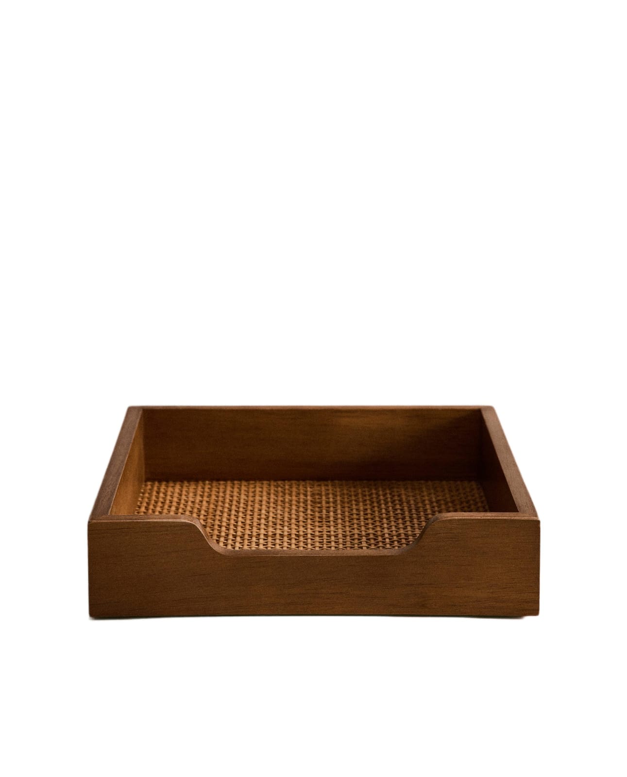 ZARA HOME ДЕРЕВЯННАЯ ПОДСТАВКА ДЛЯ САЛФЕТОК ИЗ РОТАНГА ракурс 5