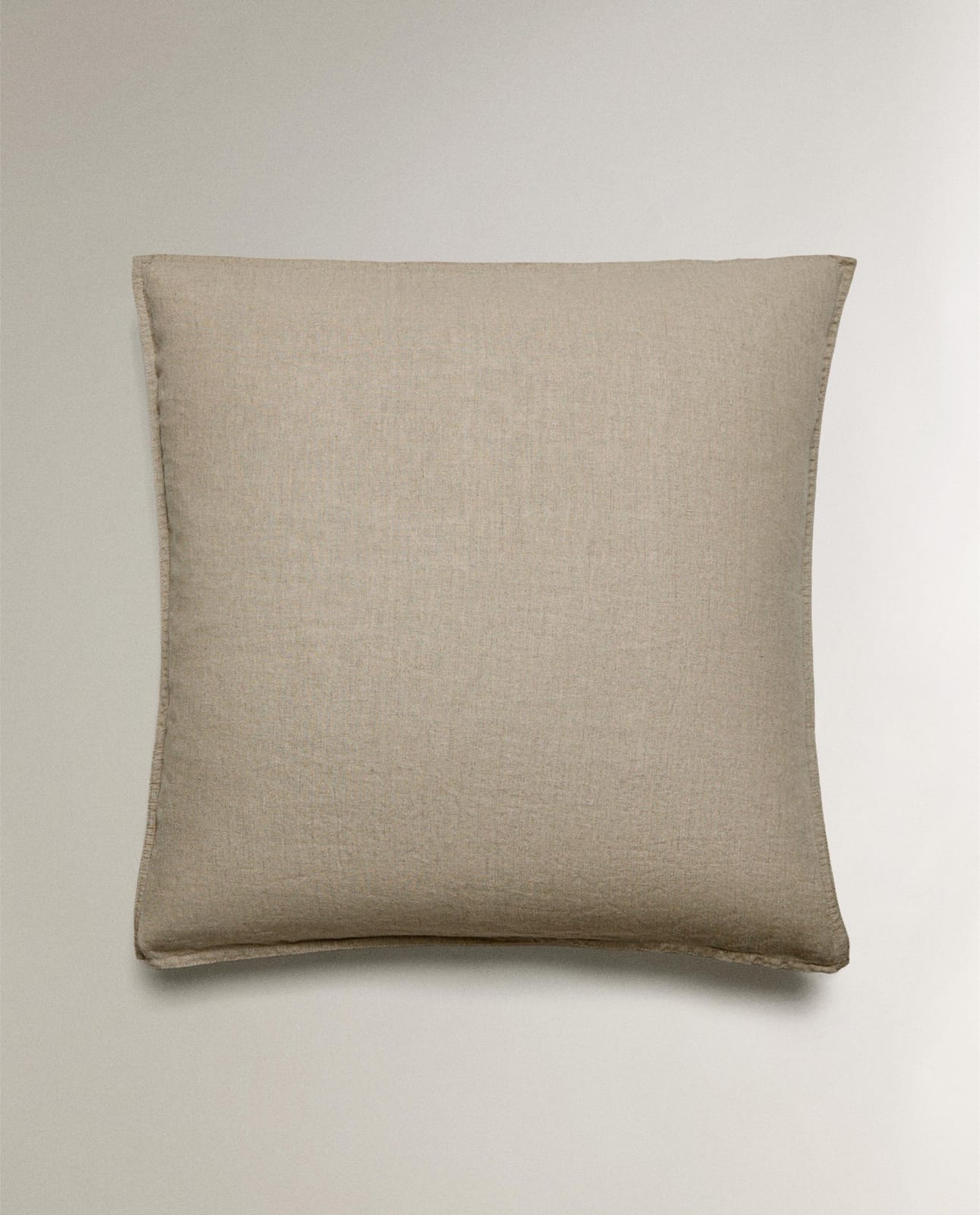 ZARA HOME ЛЬНЯНАЯ НАВОЛОЧКА ракурс 3