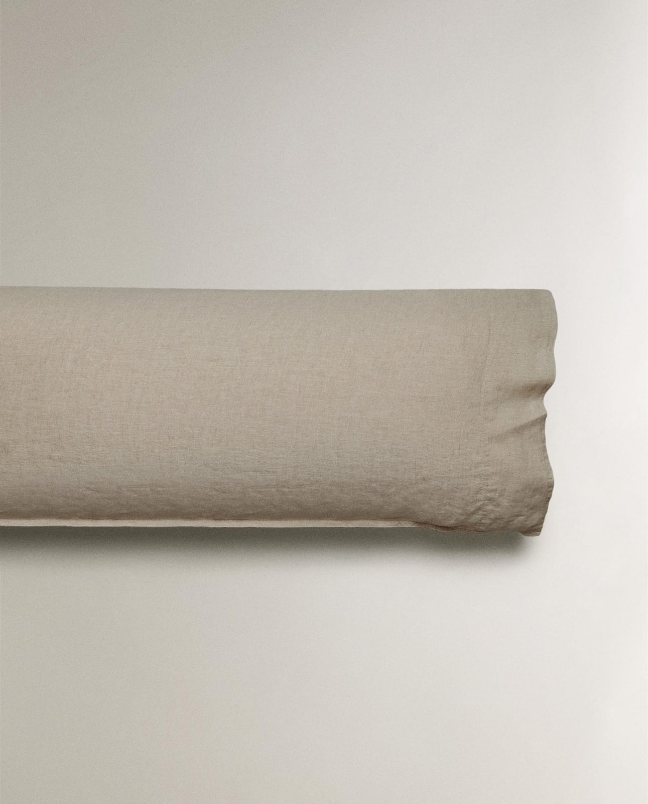 ZARA HOME ЛЬНЯНАЯ НАВОЛОЧКА ракурс 7