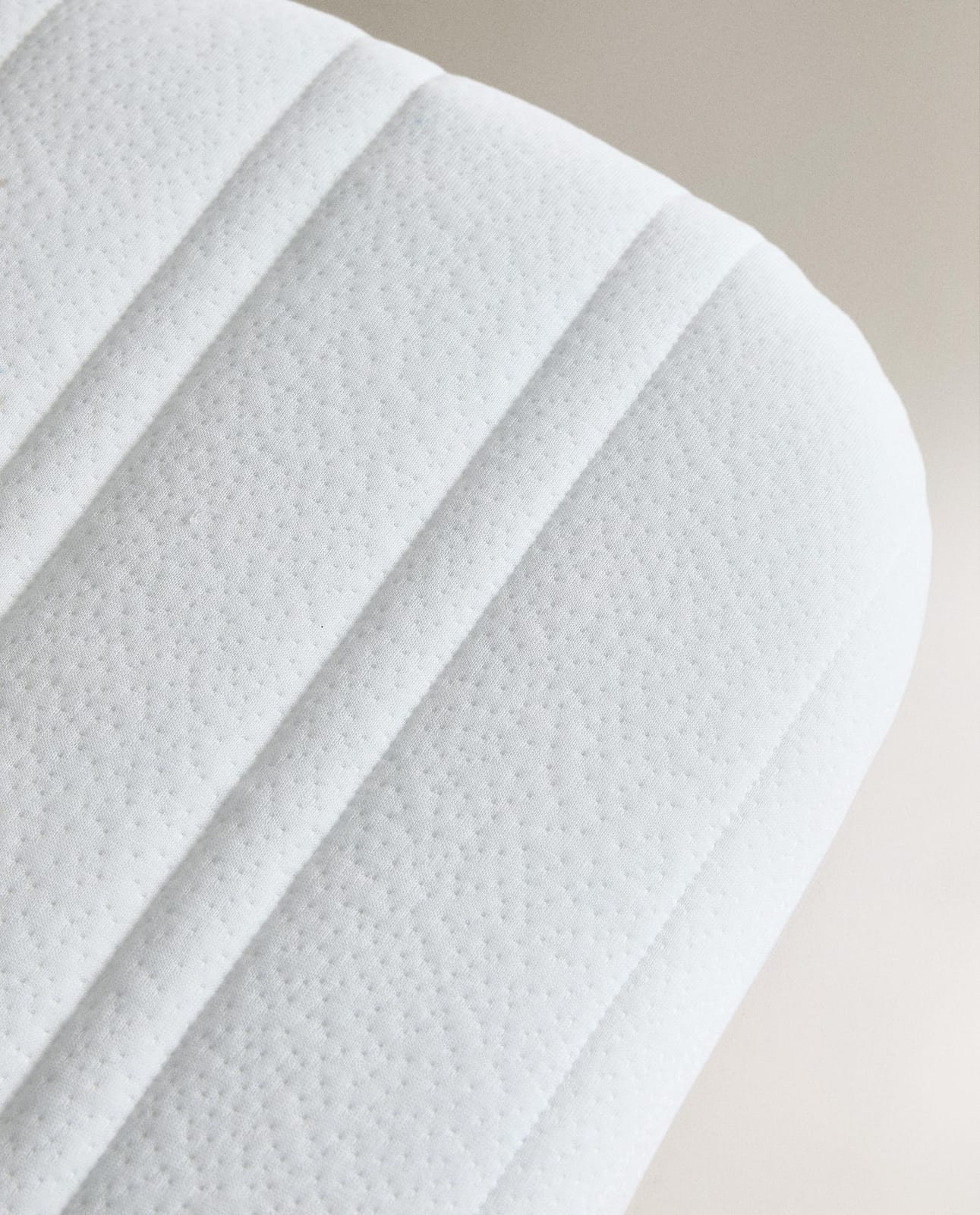 ZARA HOME МАТРАС ДЛЯ МИНИ-КРОВАТКИ ракурс 5