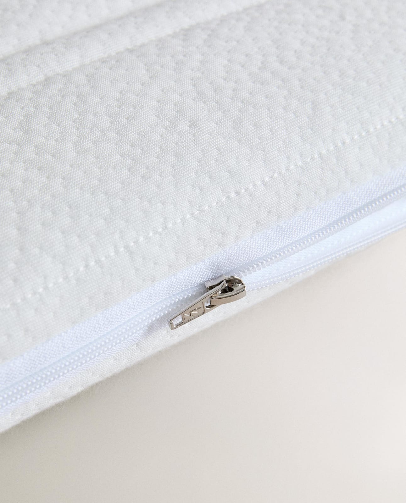 ZARA HOME МАТРАС ДЛЯ МИНИ-КРОВАТКИ ракурс 4