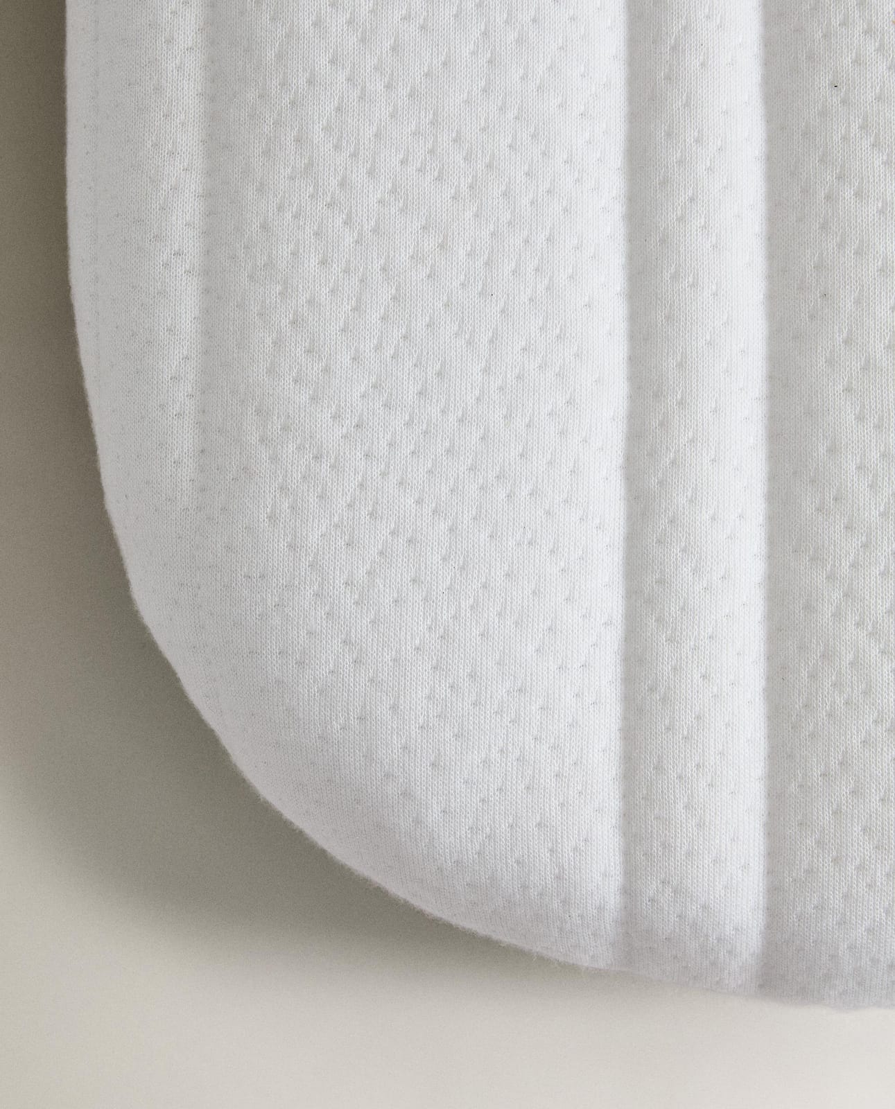 ZARA HOME МАТРАС ДЛЯ МИНИ-КРОВАТКИ ракурс 2