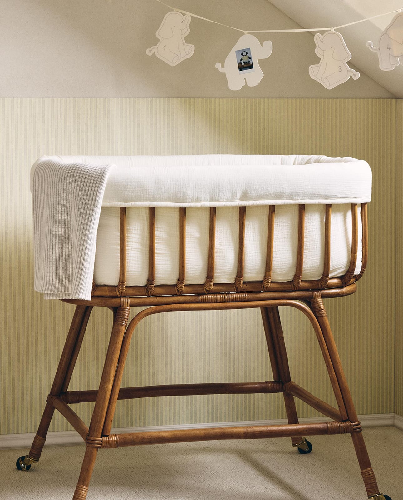 Кровать детская ZARA HOME КРОВАТКА ИЗ РОТАНГА JASNOBEŻOWY 84 x 77 x 49 cm