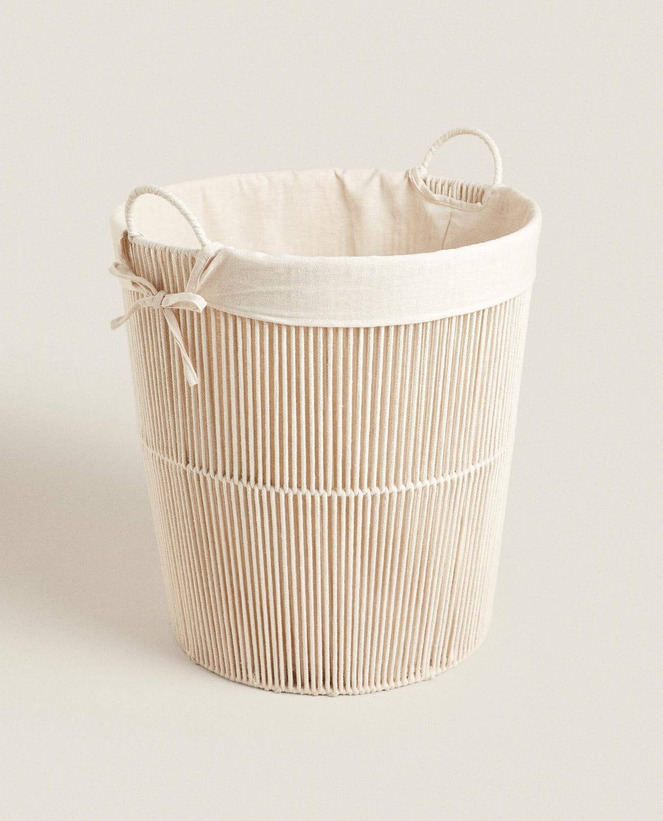 ZARA HOME Корзина для белья с хлопковой подкладкой ракурс 3