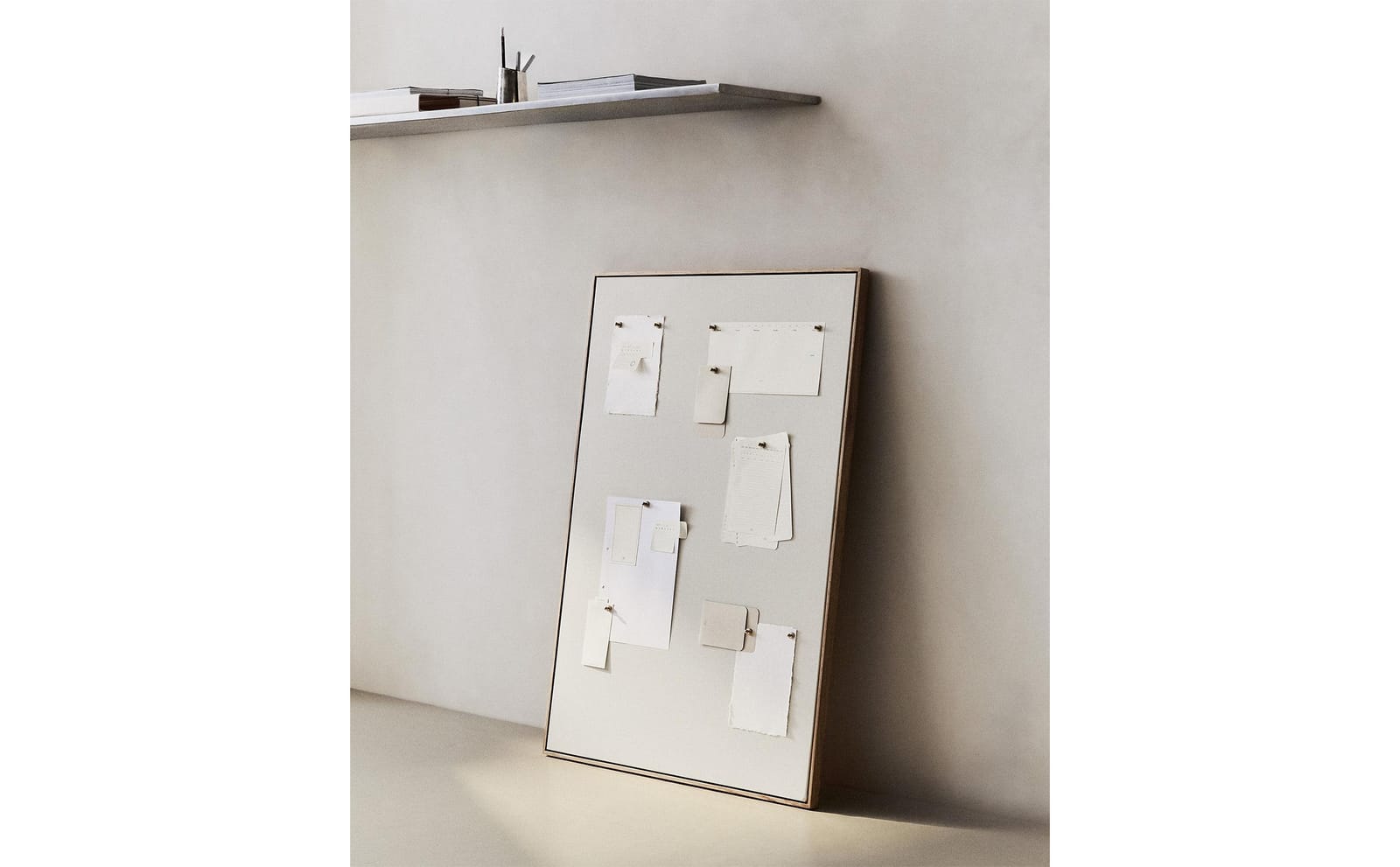 ZARA HOME ПАНЕЛЬ МАГНИТНАЯ С ДЕРЕВЯННОЙ РАМКОЙ ракурс 10