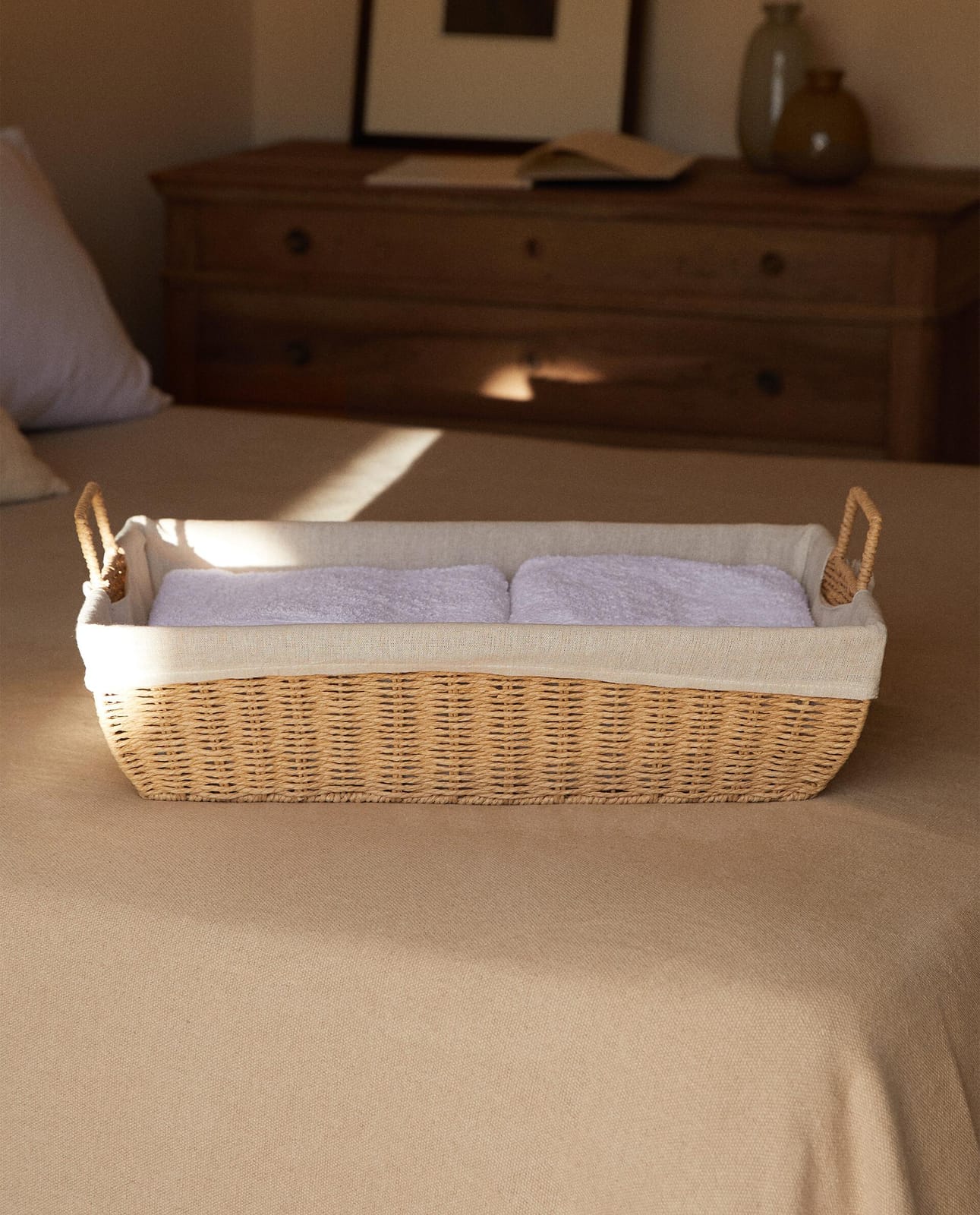 ZARA HOME КОРЗИНА ДЛЯ ГЛАЖКИ С ХЛОПКОВОЙ ПОДКЛАДКОЙ ракурс 8