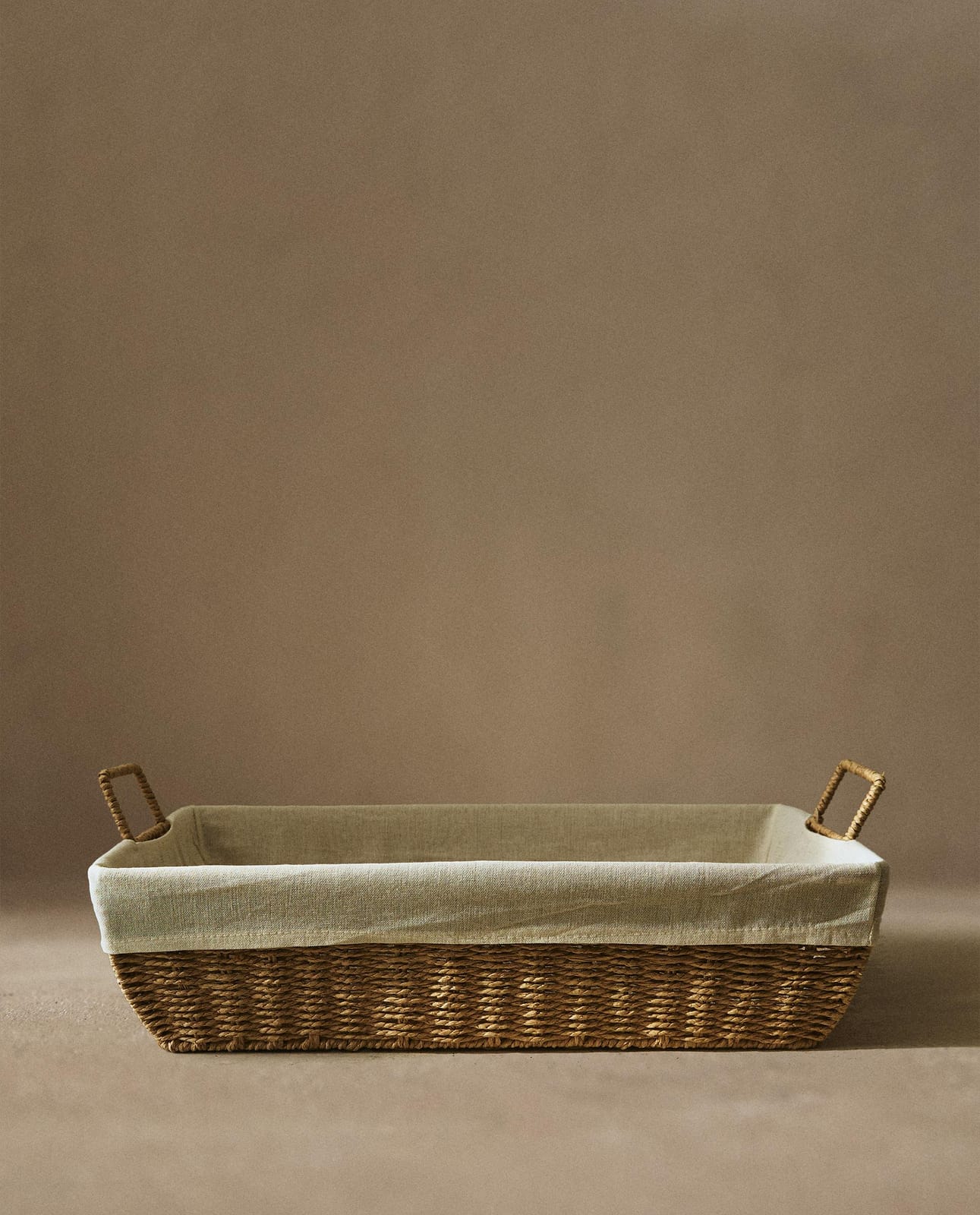 ZARA HOME КОРЗИНА ДЛЯ ГЛАЖКИ С ХЛОПКОВОЙ ПОДКЛАДКОЙ ракурс 7