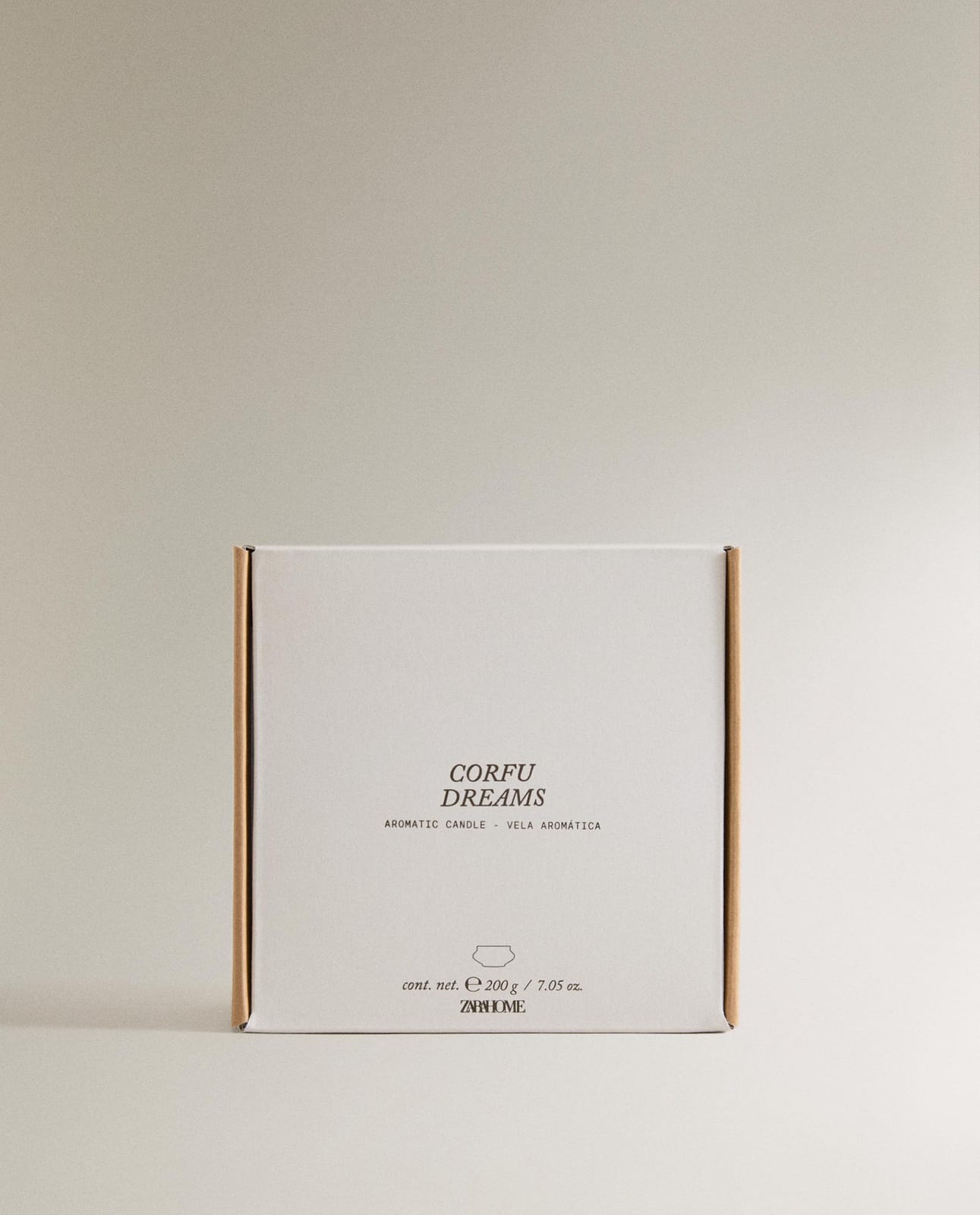 ZARA HOME (200 G) АРОМАТИЧЕСКАЯ СВЕЧА CORFU DREAMS ракурс 6