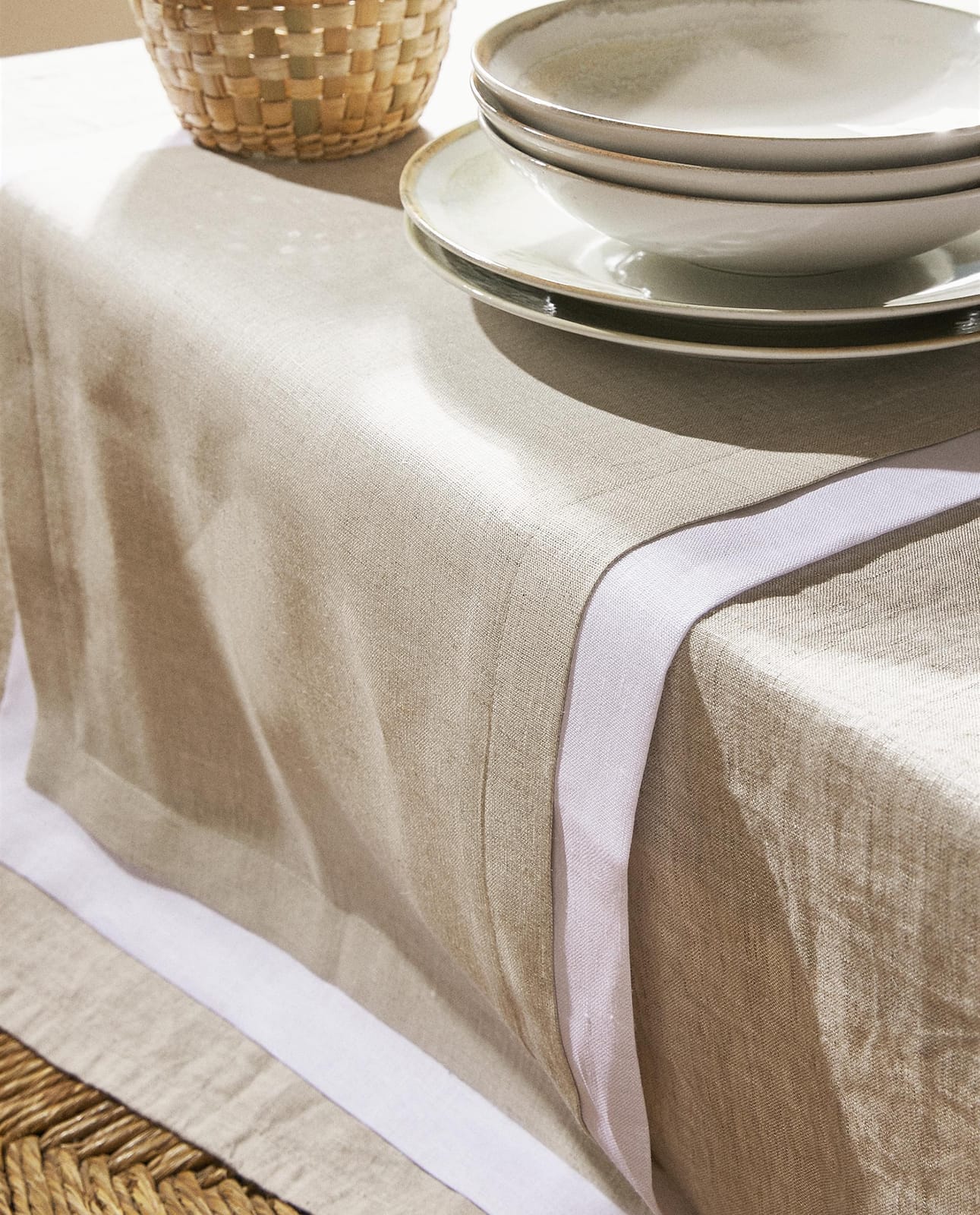 ZARA HOME ДВУХСЛОЙНАЯ ЛЬНЯНАЯ СКАТЕРТЬ-ДОРОЖКА ракурс 8