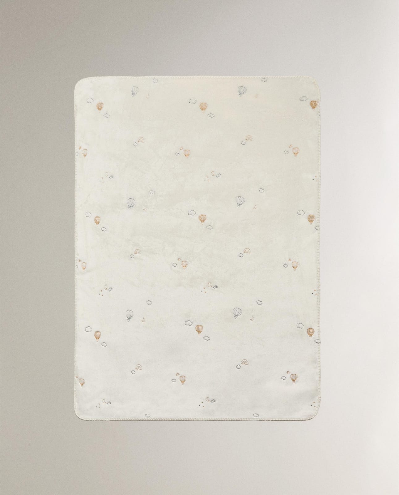 ZARA HOME ПОЛЯРНЫЙ ПЛЕД ДЛЯ МЛАДЕНЦЕВ С ВЫШИТЫМИ ВОЗДУШНЫМИ ШАРАМИ ракурс 6