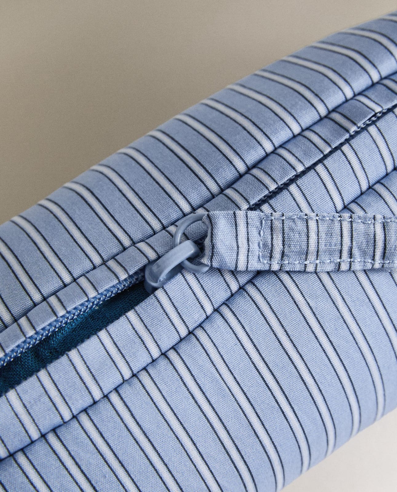 ZARA HOME DZIECIĘCA KOSMETYCZKA Z MOTYWEM PSA ракурс 5