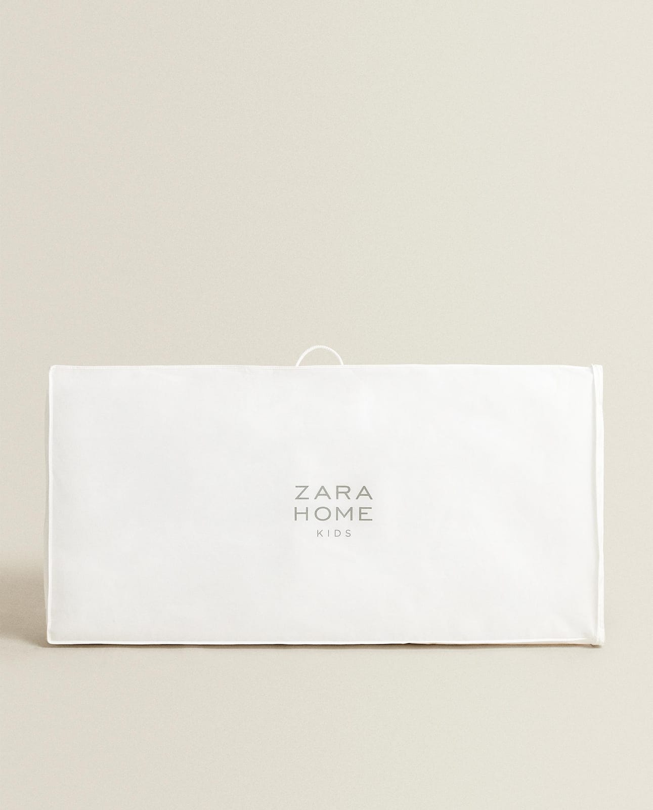 ZARA HOME КЛАССИЧЕСКИЙ МАТРАС ДЛЯ ДЕРЕВЯННОЙ КРОВАТКИ ракурс 2