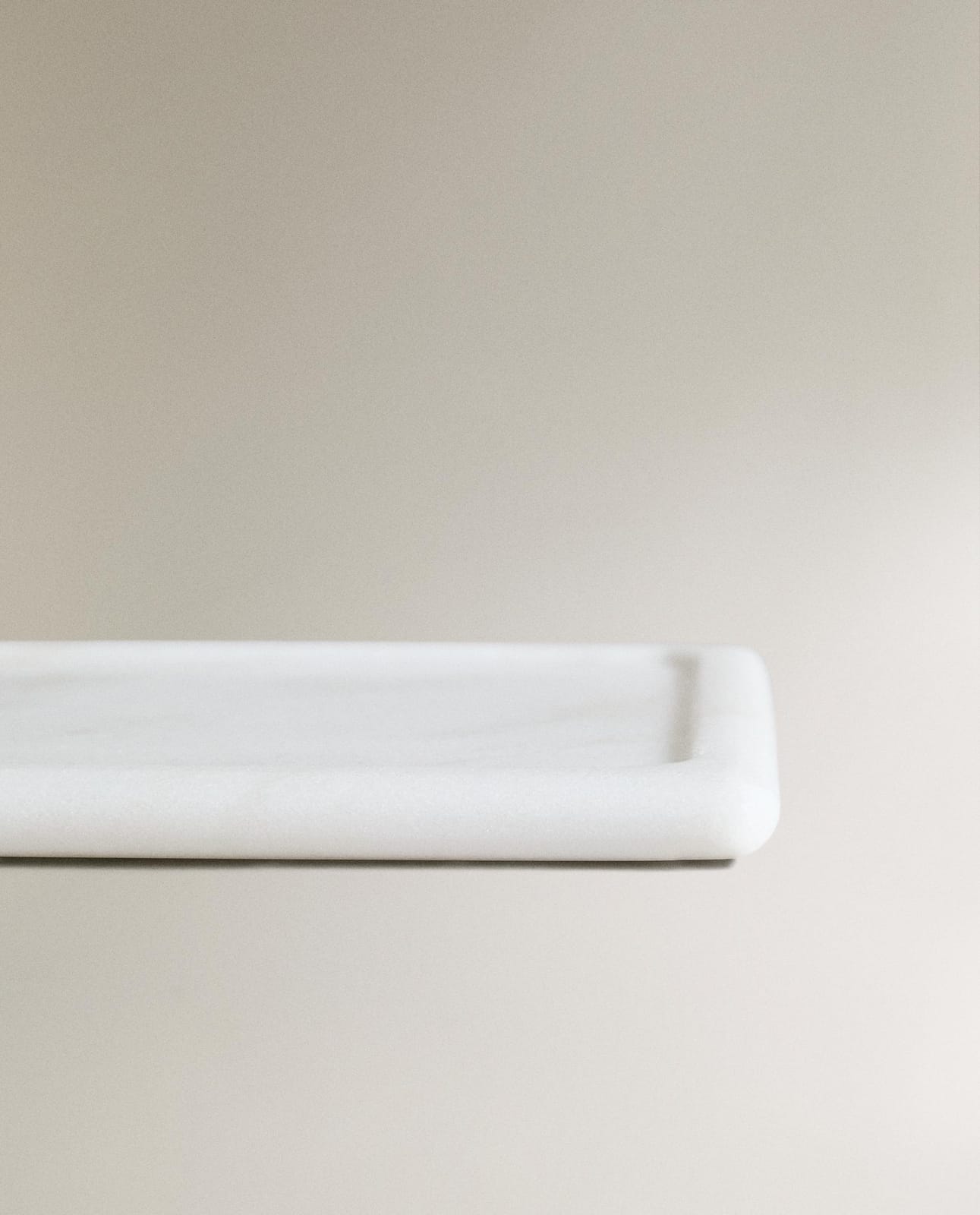 ZARA HOME Ванный поднос из белого мрамора ракурс 6