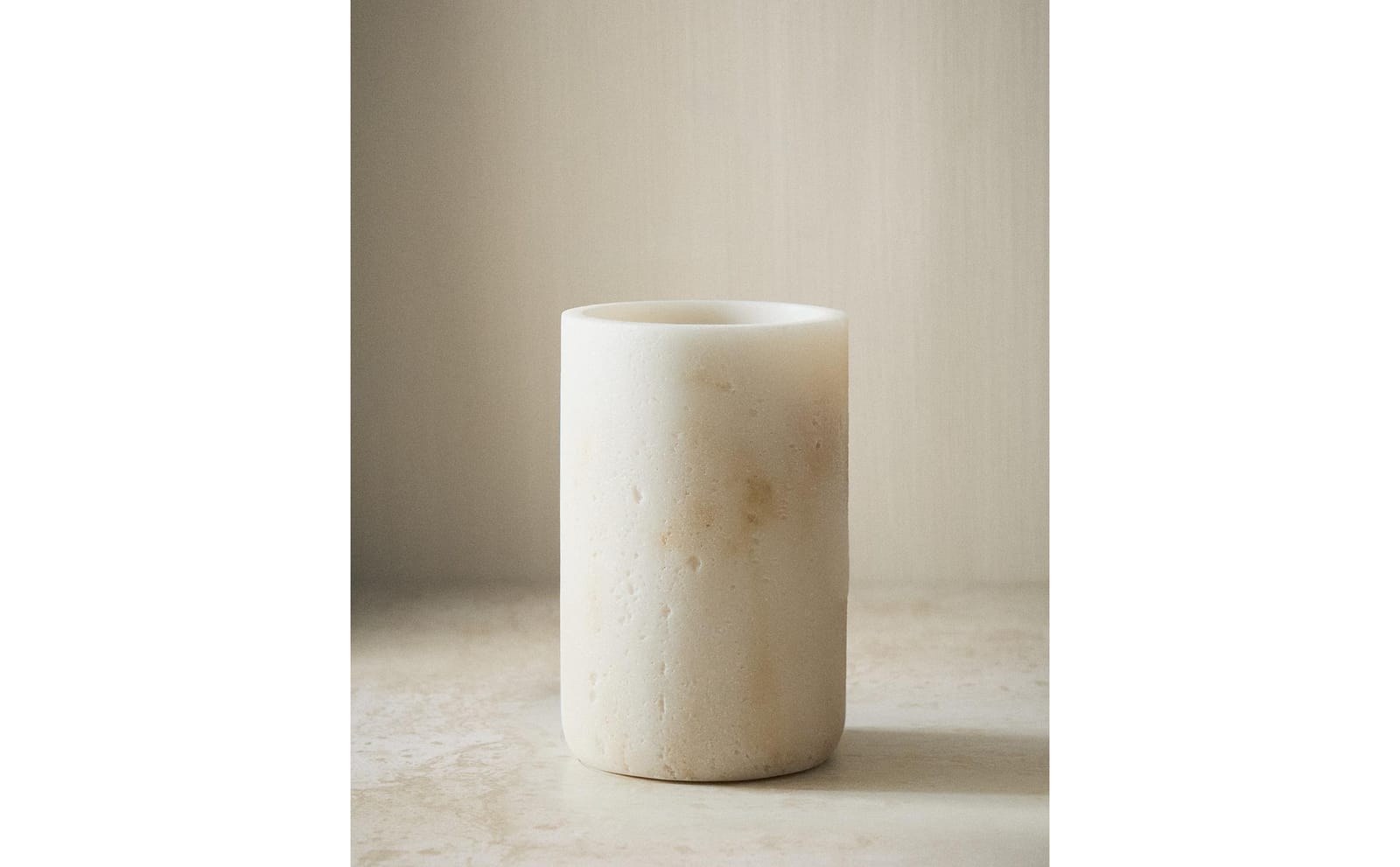 ZARA HOME КУБОК ДЛЯ ЗУБНЫХ ЩЕТОК С ЭФФЕКТОМ МРАМОРА ракурс 5