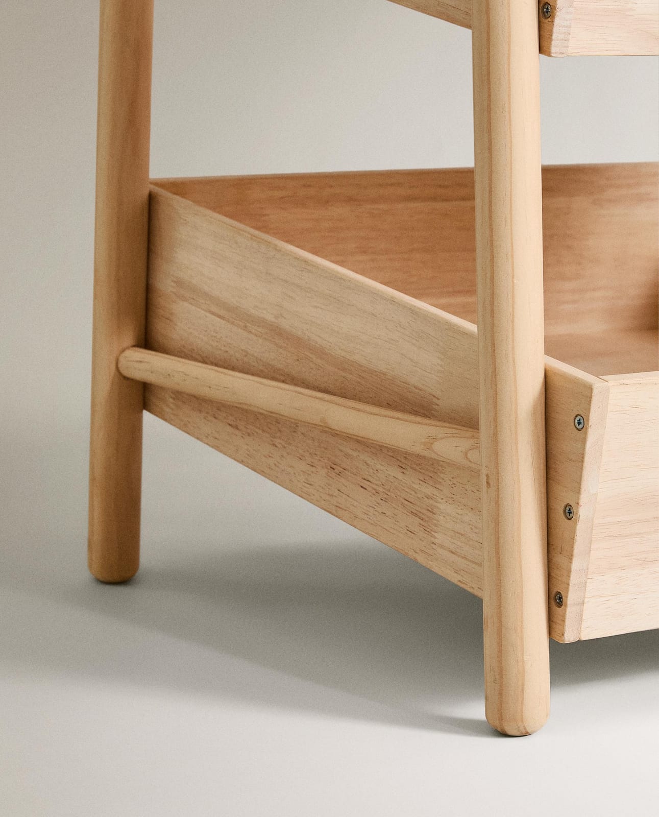 ZARA HOME ДЕТСКАЯ ПОЛКА С ПОЛКАМИ ракурс 2