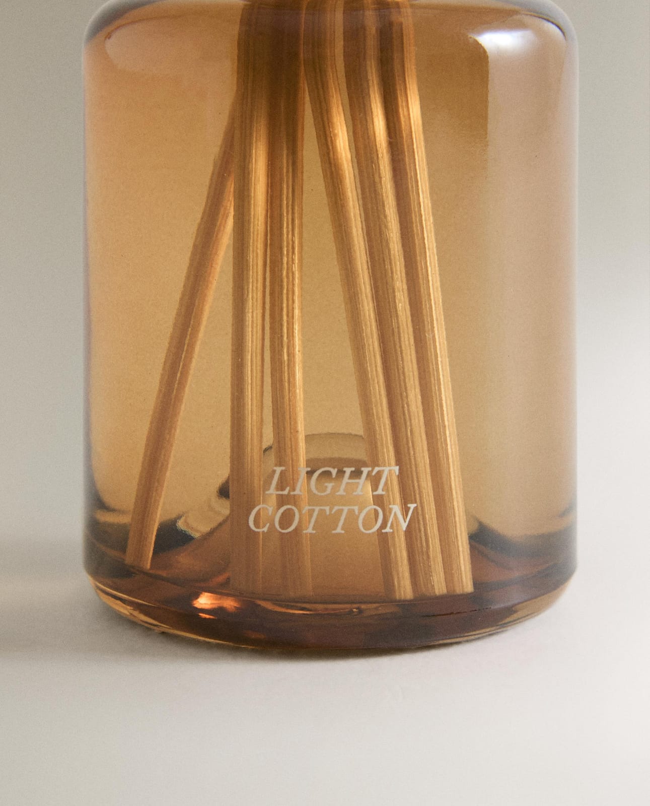ZARA HOME (100 МЛ) АРОМАТИЧЕСКИЕ ПАЛОЧКИ LIGHT COTTON ракурс 5