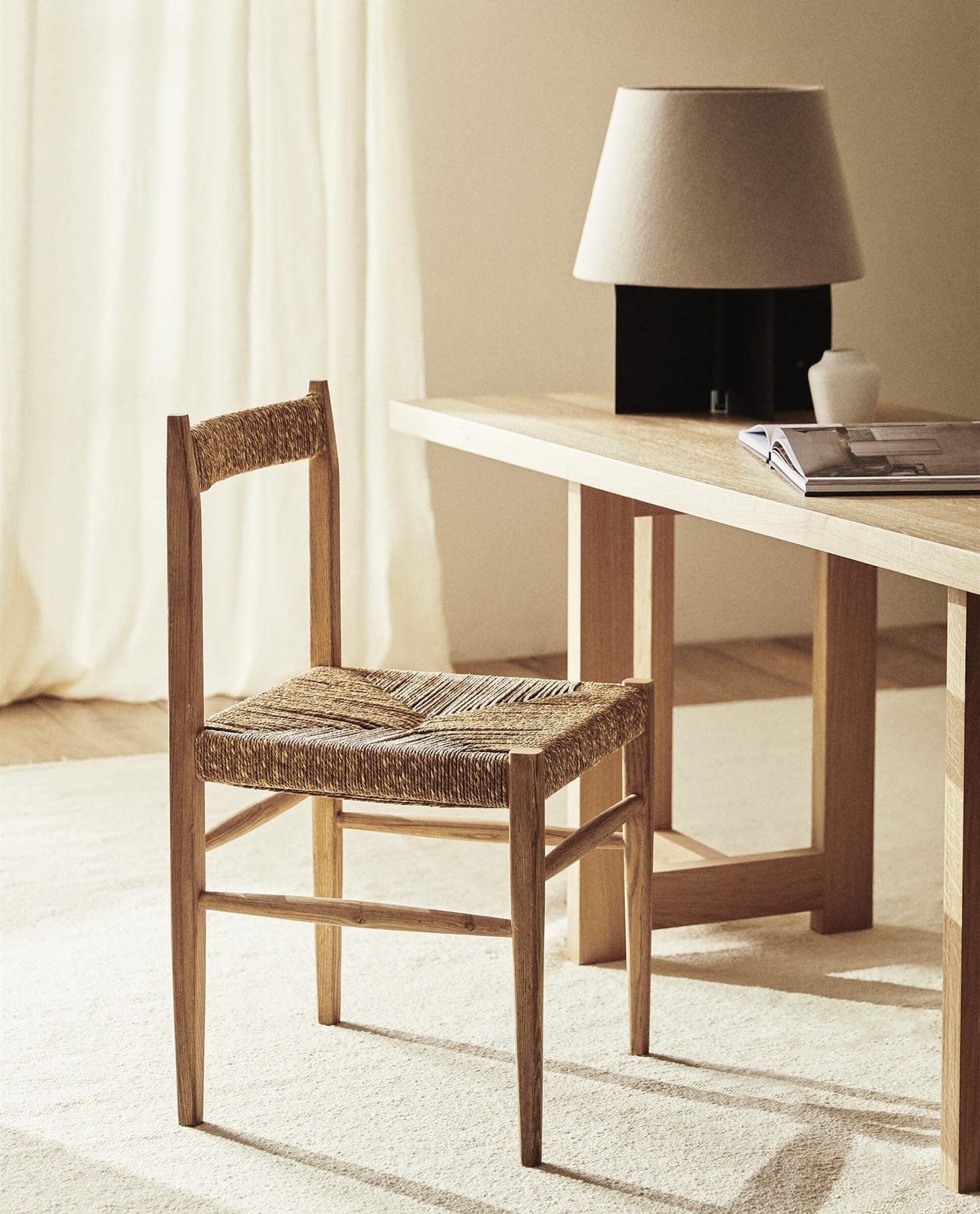 ZARA HOME KRZESŁO DREWNO JESIONOWE ракурс 4