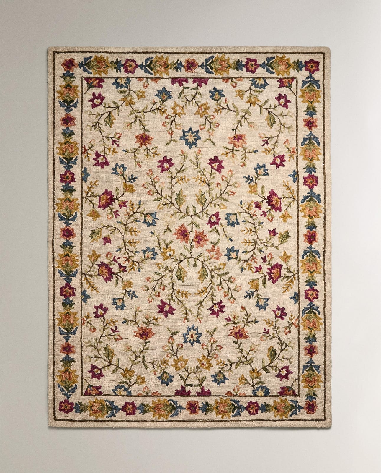 ZARA HOME ШЕРСТЯНОЙ КОВЁР В ЦВЕТЫ ракурс 6