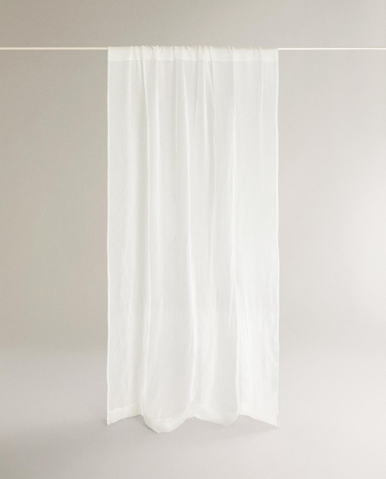Штора ZARA HOME Тюль с очень низкой непрозрачностью ECRU 140 x 270 cm
