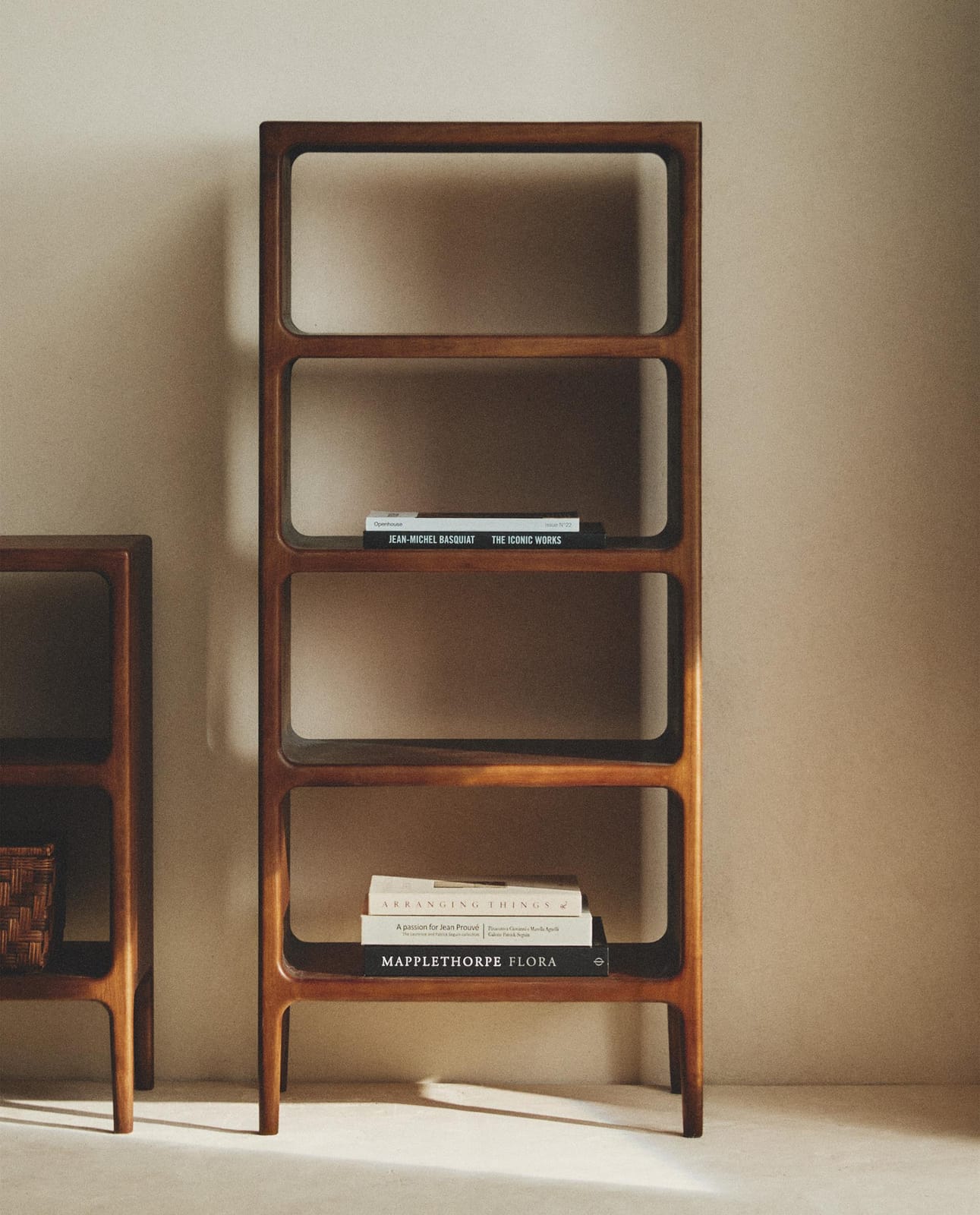 ZARA HOME ВЫСОКАЯ ЭТАЖЕРКА ракурс 5