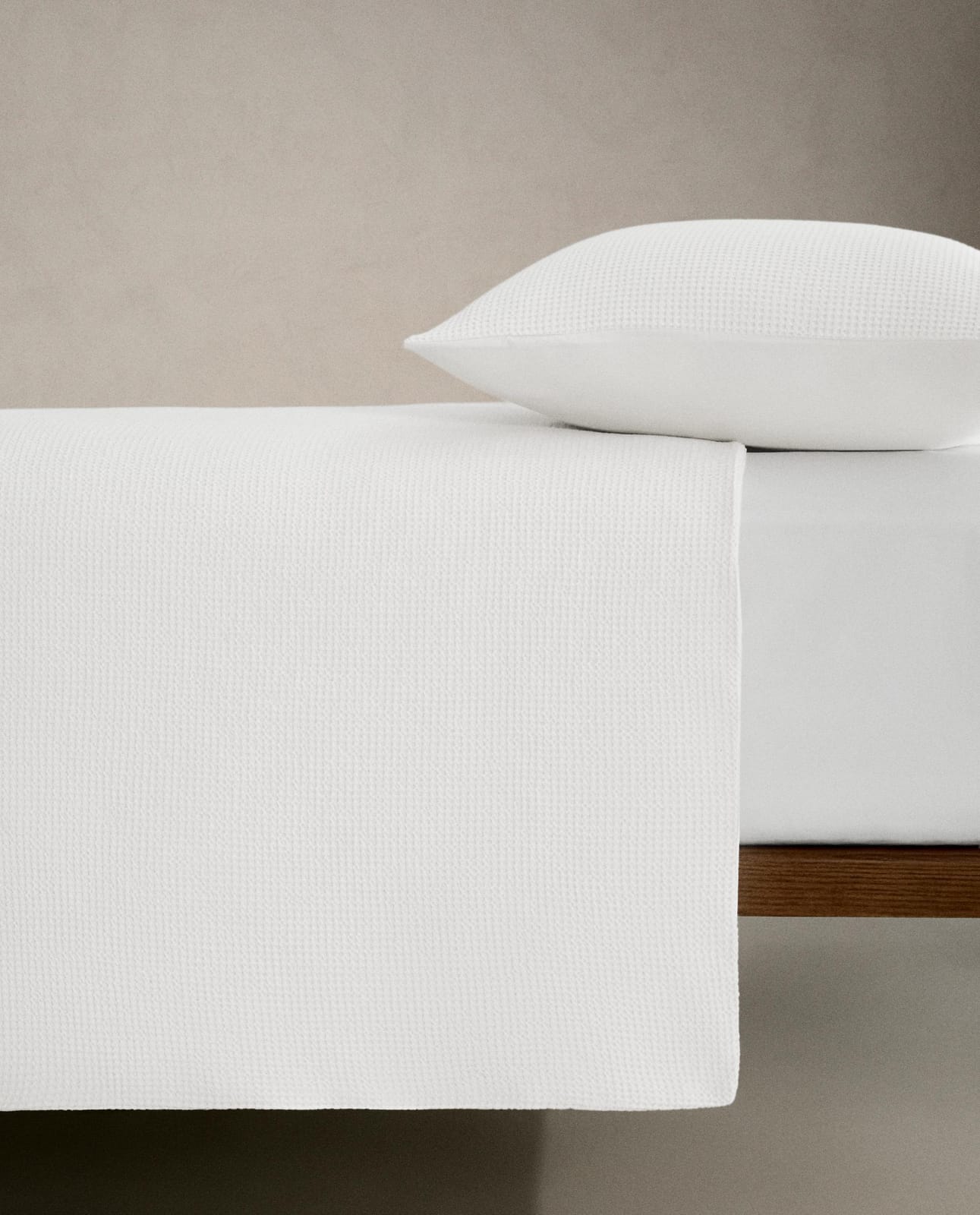 ZARA HOME ПОДОДЕЯЛЬНИК ИЗ ХЛОПКА MINI WAFFLE ракурс 4