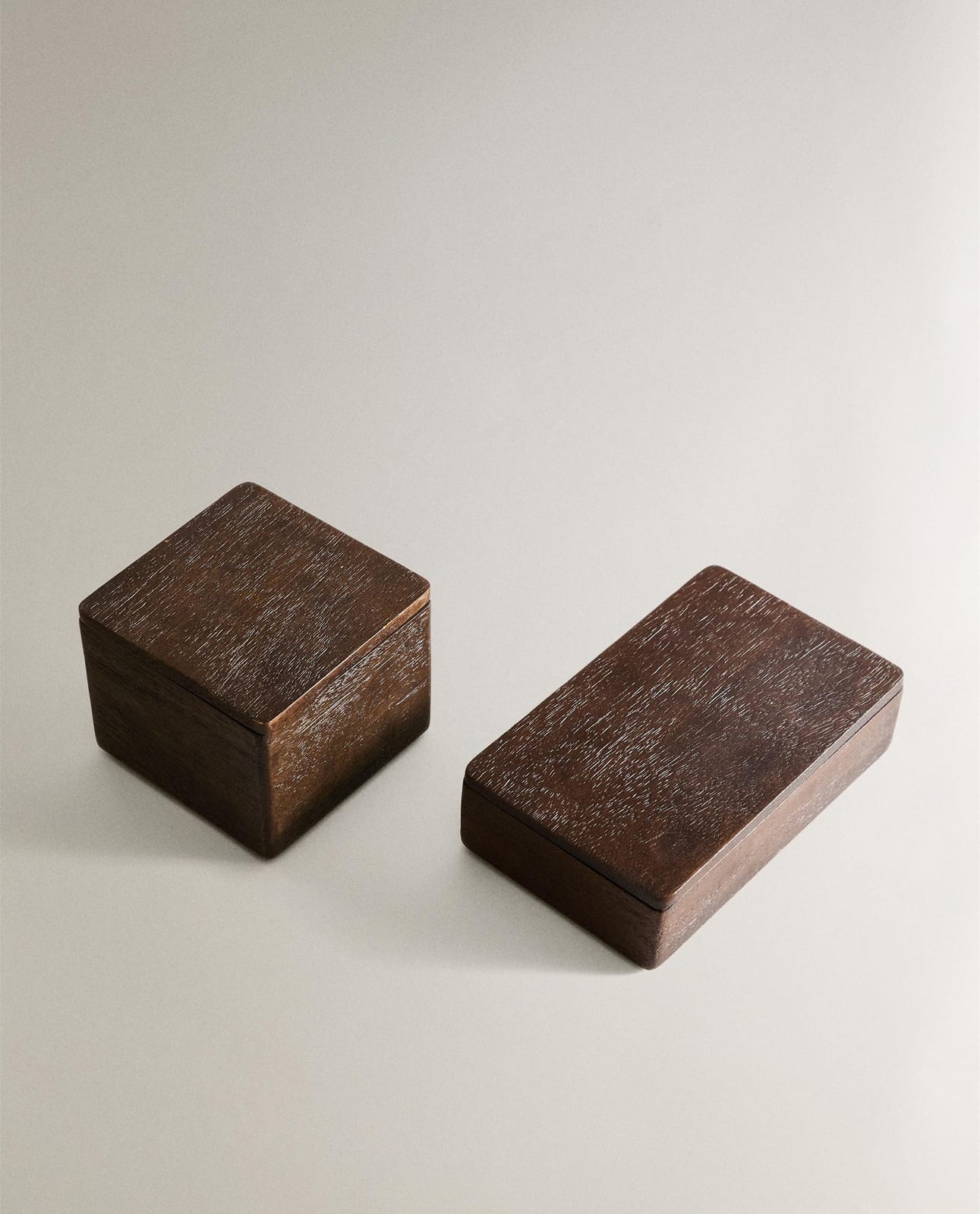 ZARA HOME ДЕРЕВЯННАЯ КОРОБКА С МАГНИТОМ ракурс 5