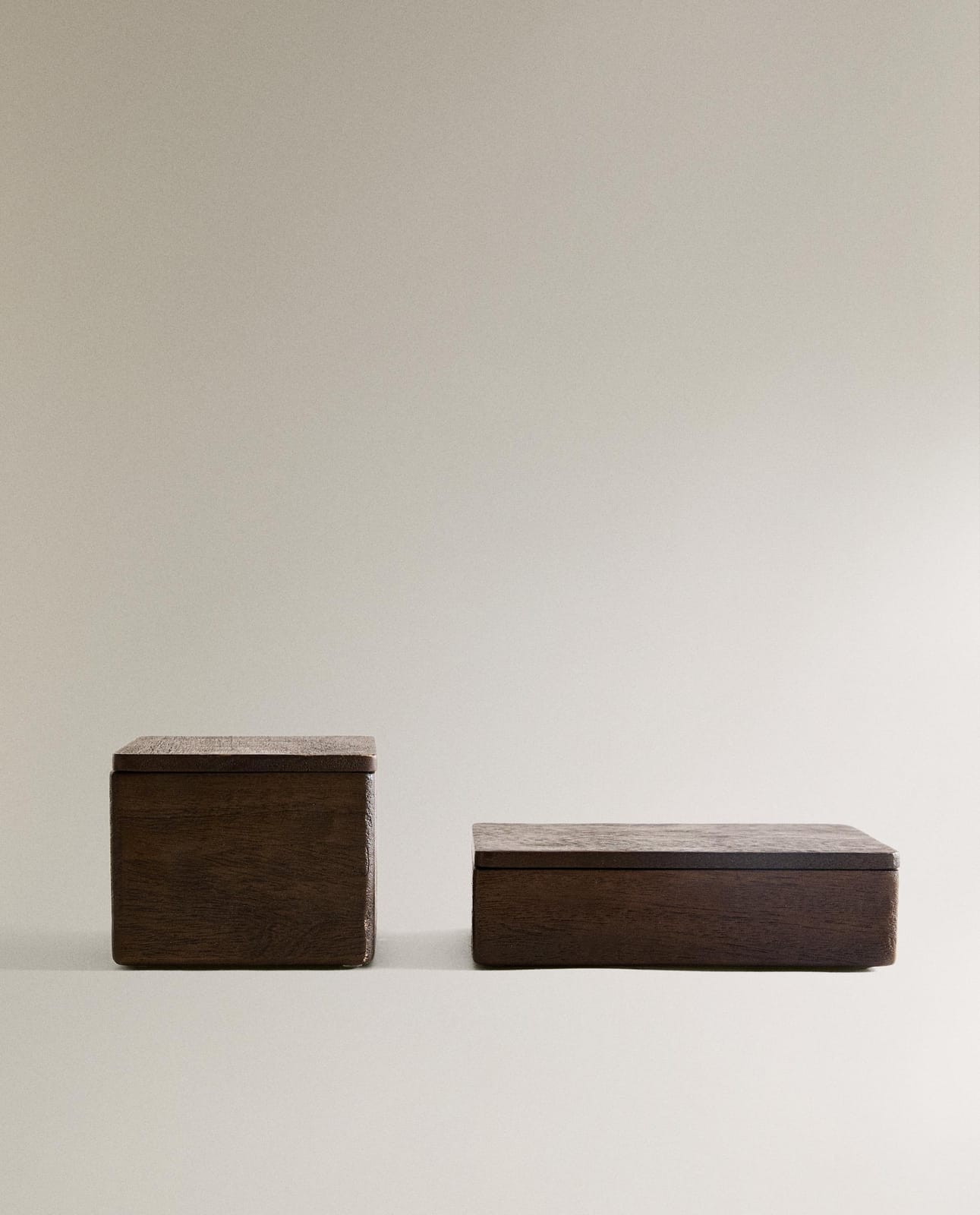 Коробка для хранения ZARA HOME Деревянная коробка с магнитом коричневая 9 x 11 x 11 см