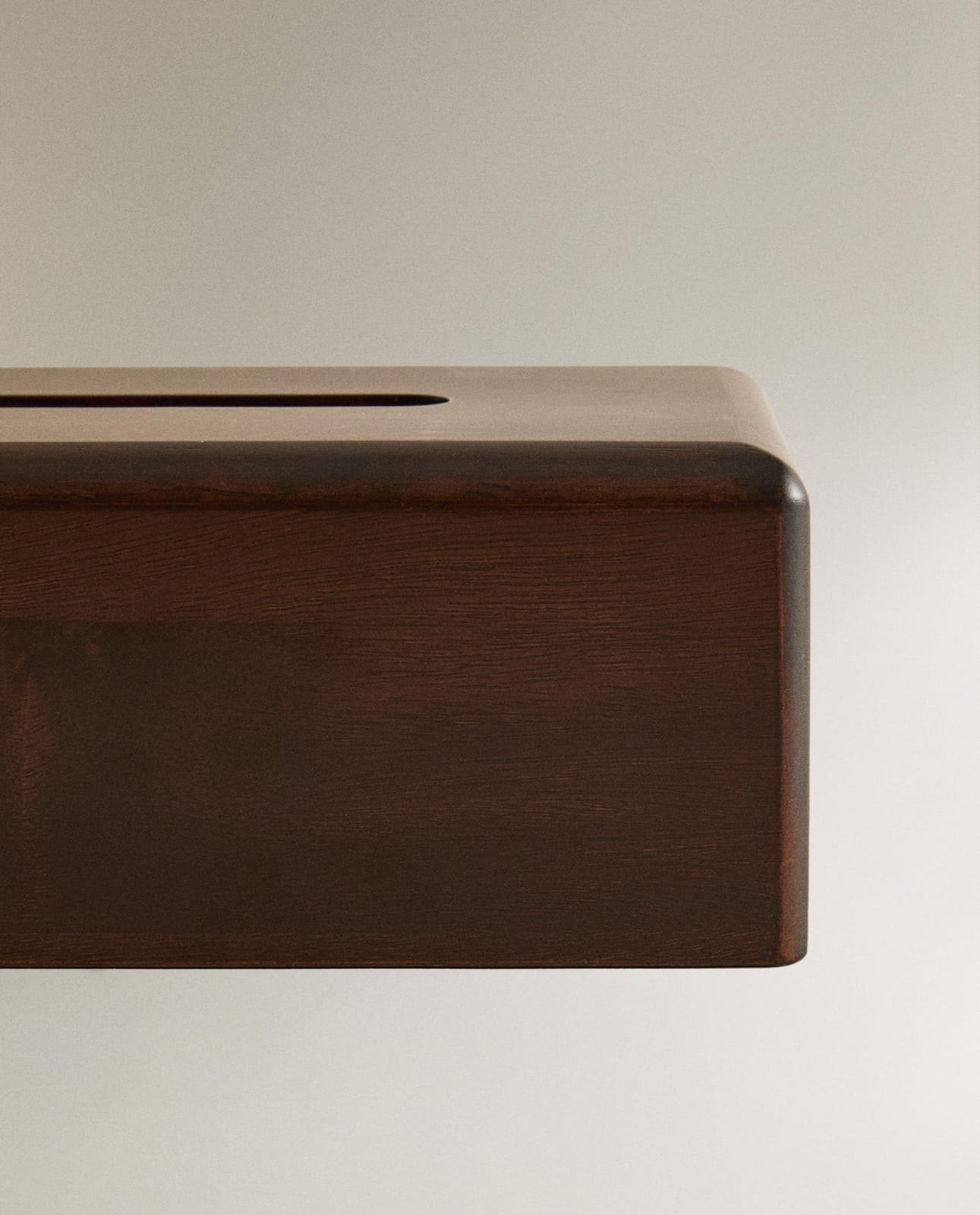 ZARA HOME ДЕРЕВЯННАЯ КОРОБКА ДЛЯ САЛФЕТОК ракурс 5