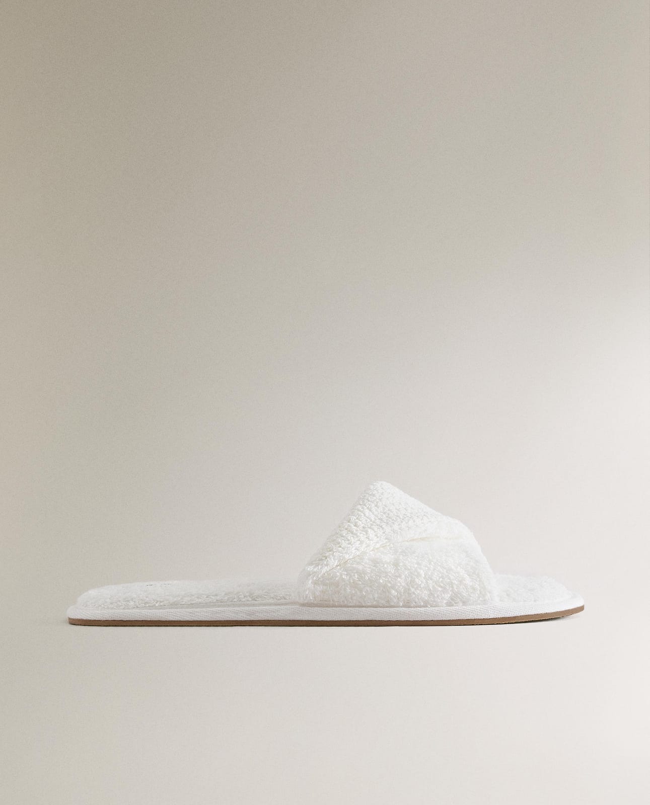 Тапочки ZARA HOME шлепанцы из махровой ткани белый 39