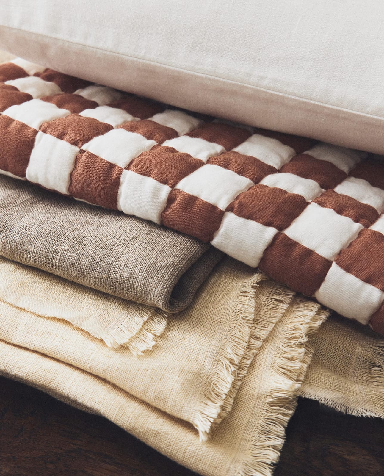 ZARA HOME Хлопковое покрывало в клетку ракурс 8