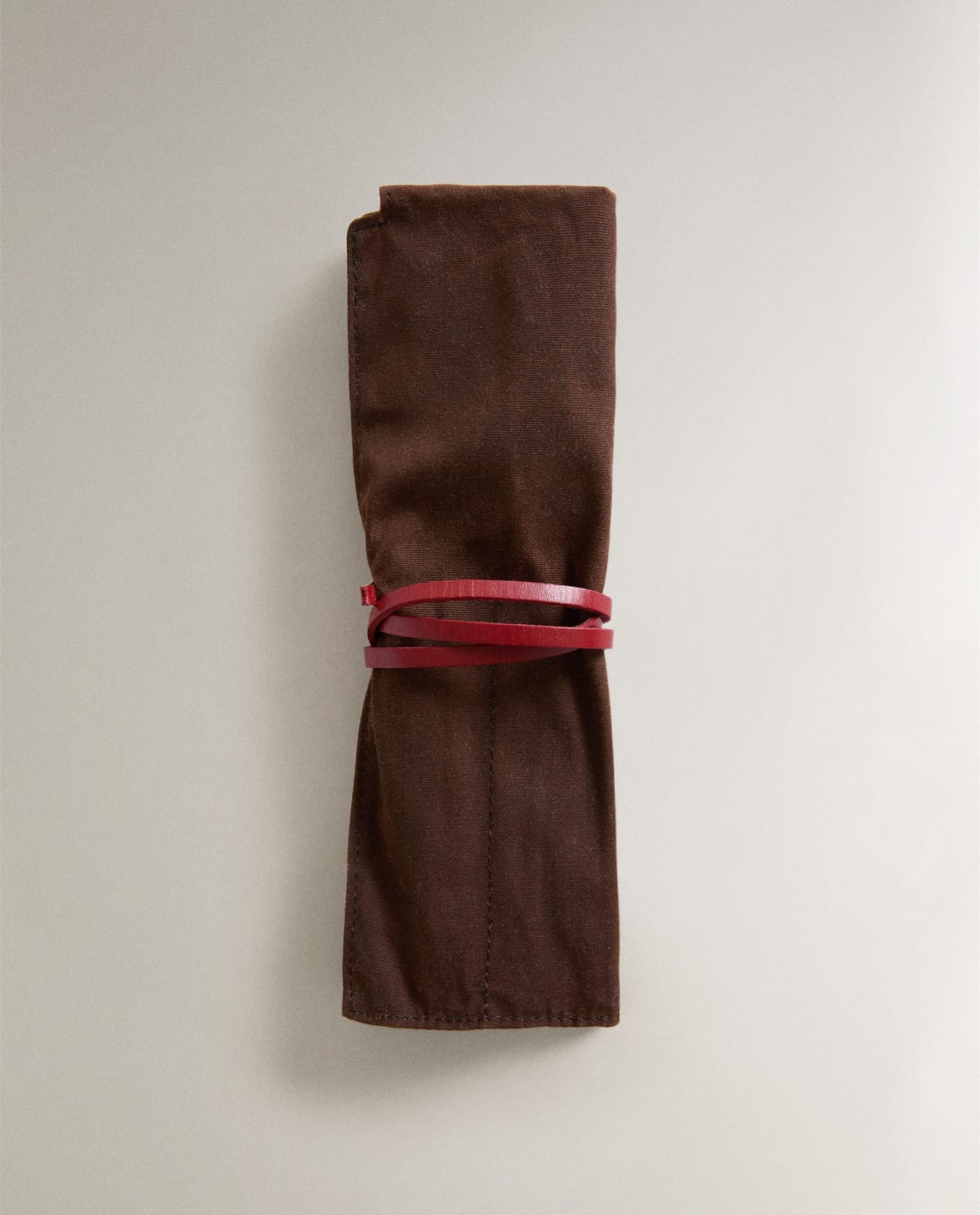 ZARA HOME КОМПЛЕКТ КЕМПИНГОВЫХ СТОЛОВЫХ ПРИБОРОВ ракурс 5