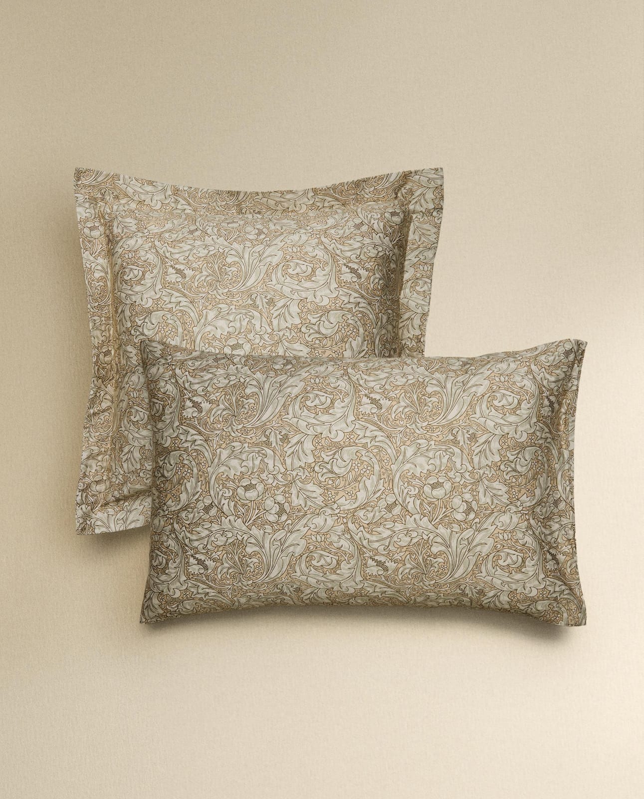 Наволочка ZARA HOME ХЛОПКОВЫЙ САТИН С ЦВЕТАМИ MORRIS & CO. ВАНИЛЬНЫЙ 60 x 60 см