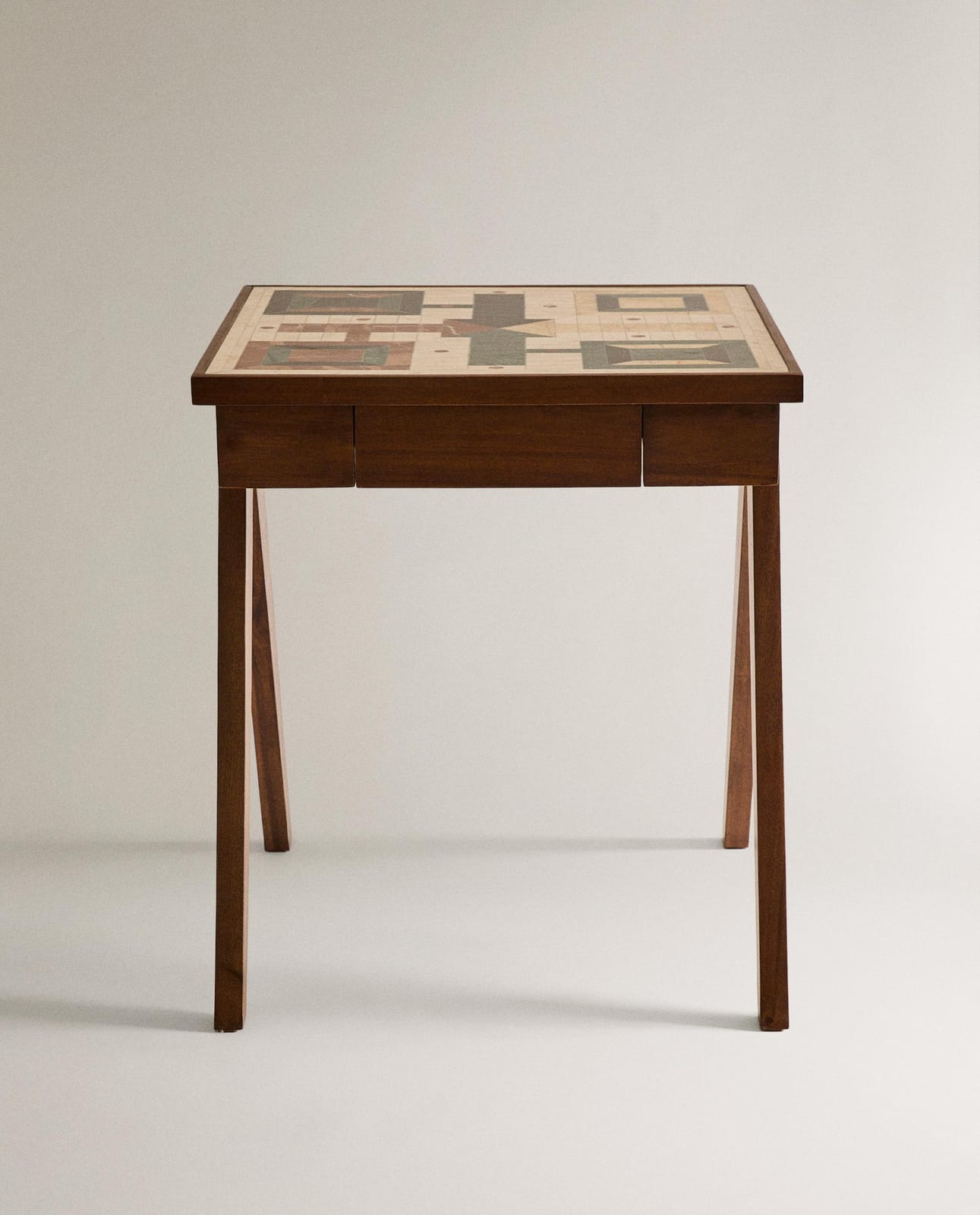 Приставной столик ZARA HOME с мраморной доской для игры в парчиси BRĄZOWY 55 x 48 x 48 cm