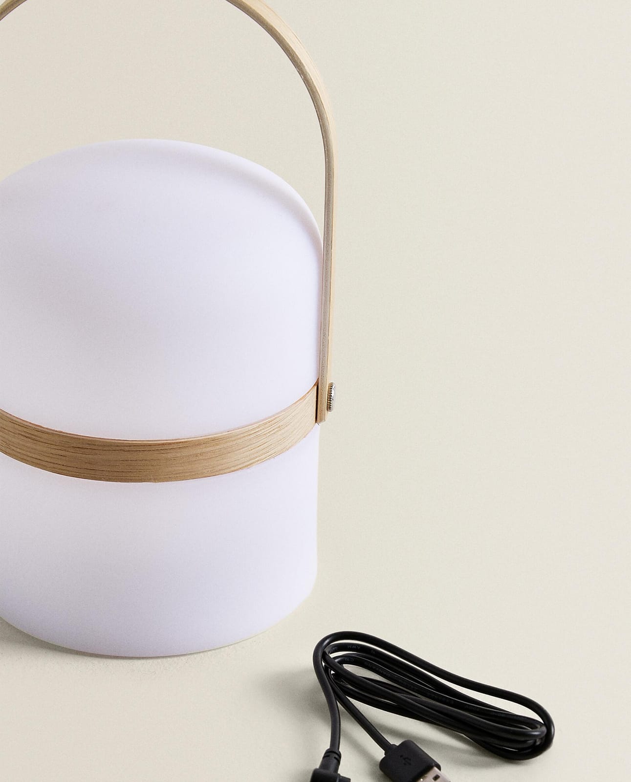 ZARA HOME БЕСПРОВОДНАЯ НАСТОЛЬНАЯ ЛАМПА С РУЧКОЙ ракурс 7