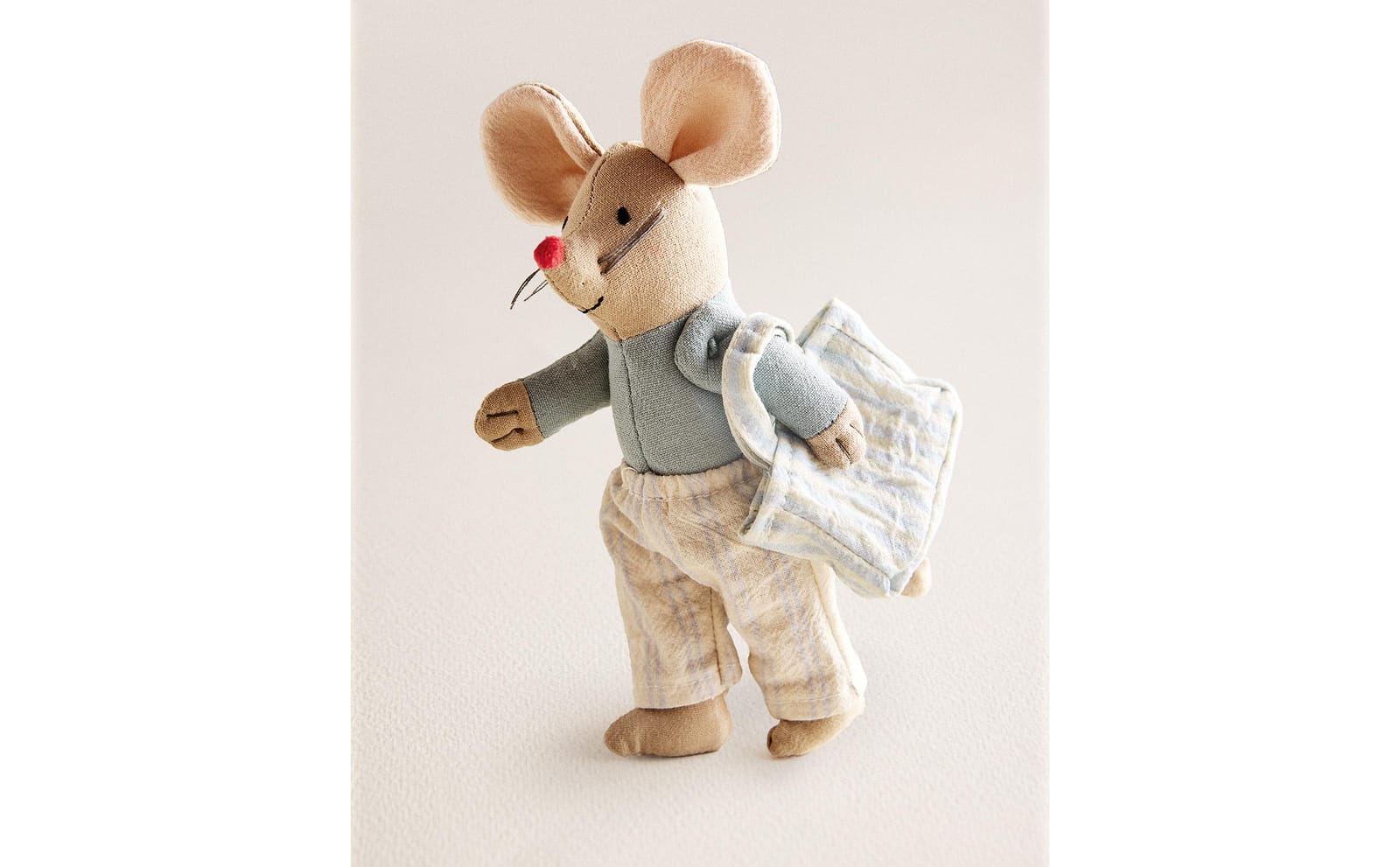 ZARA HOME МЯГКАЯ ИГРУШКА МЫШКА ракурс 6