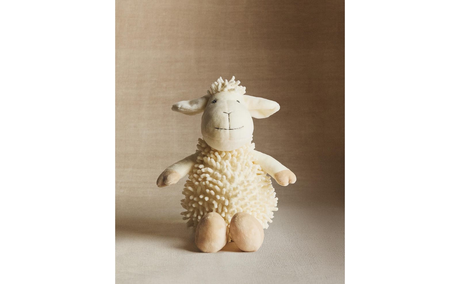 ZARA HOME МЯГКАЯ ИГРУШКА ВЫСОКАЯ ОВЦА ракурс 3