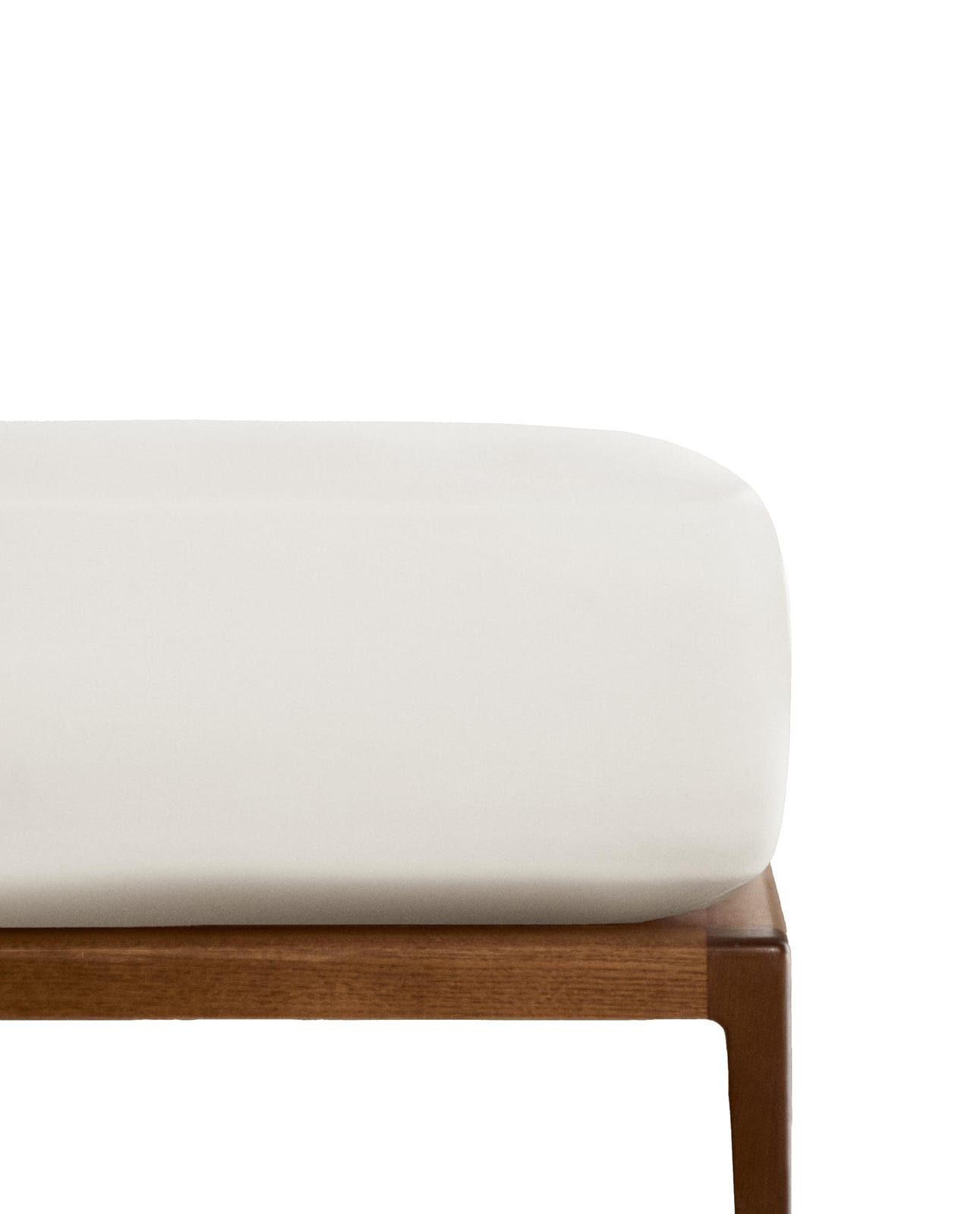 ZARA HOME Сатиновая простыня на резинке | выс. 40 см (300 нитей) ракурс 5