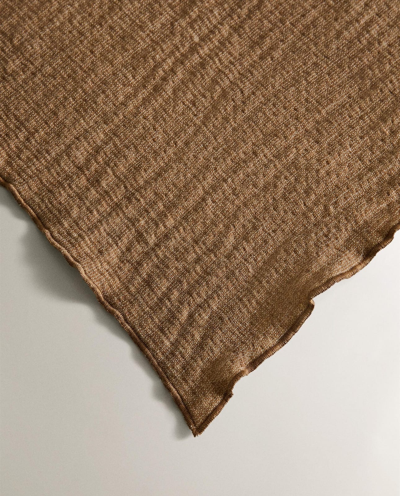 ZARA HOME Двусторонний хлопковый плед ракурс 3