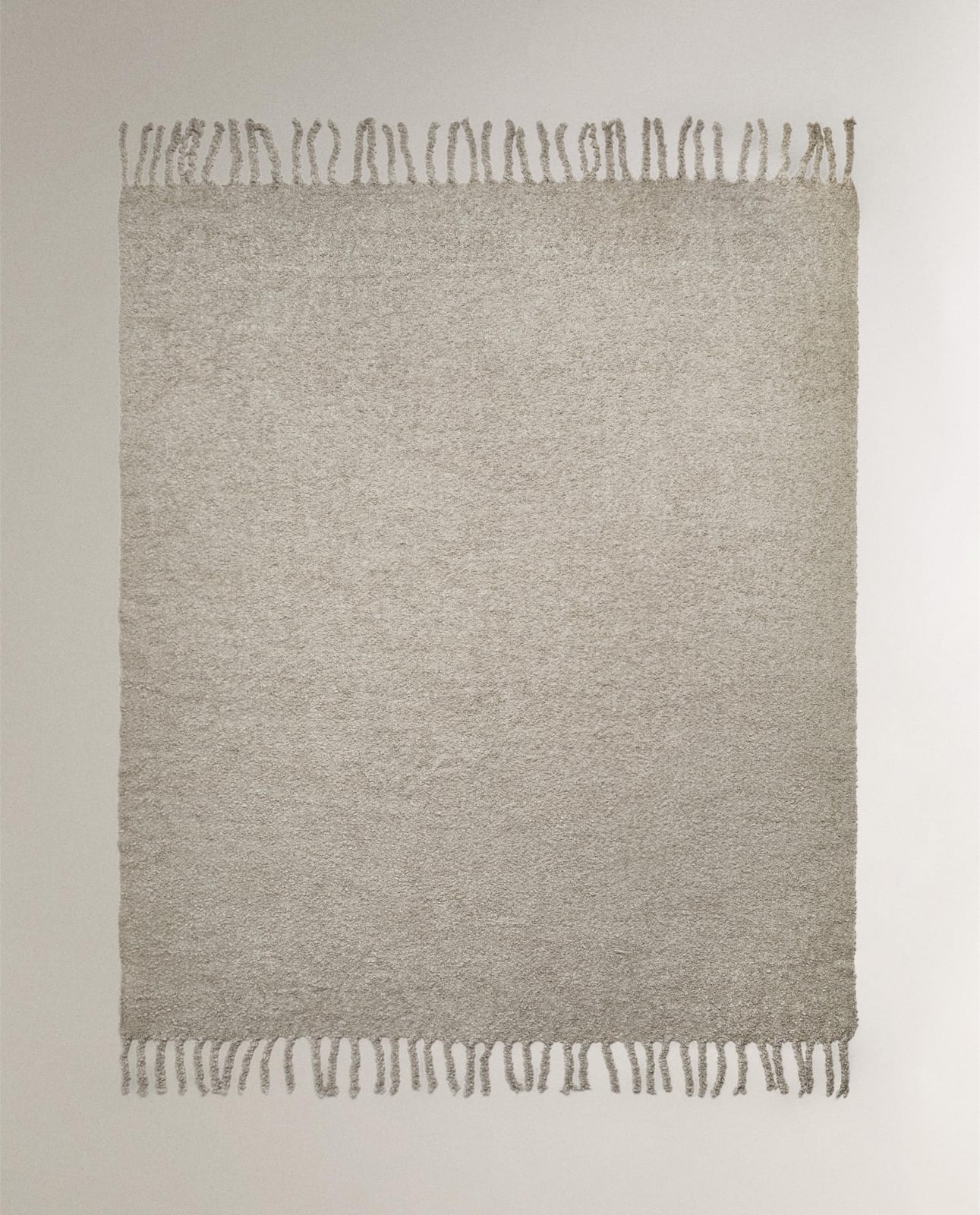 Плед ZARA HOME ПЛЕД С КИСТЯМИ СЕРЫЙ 140 x 190 см