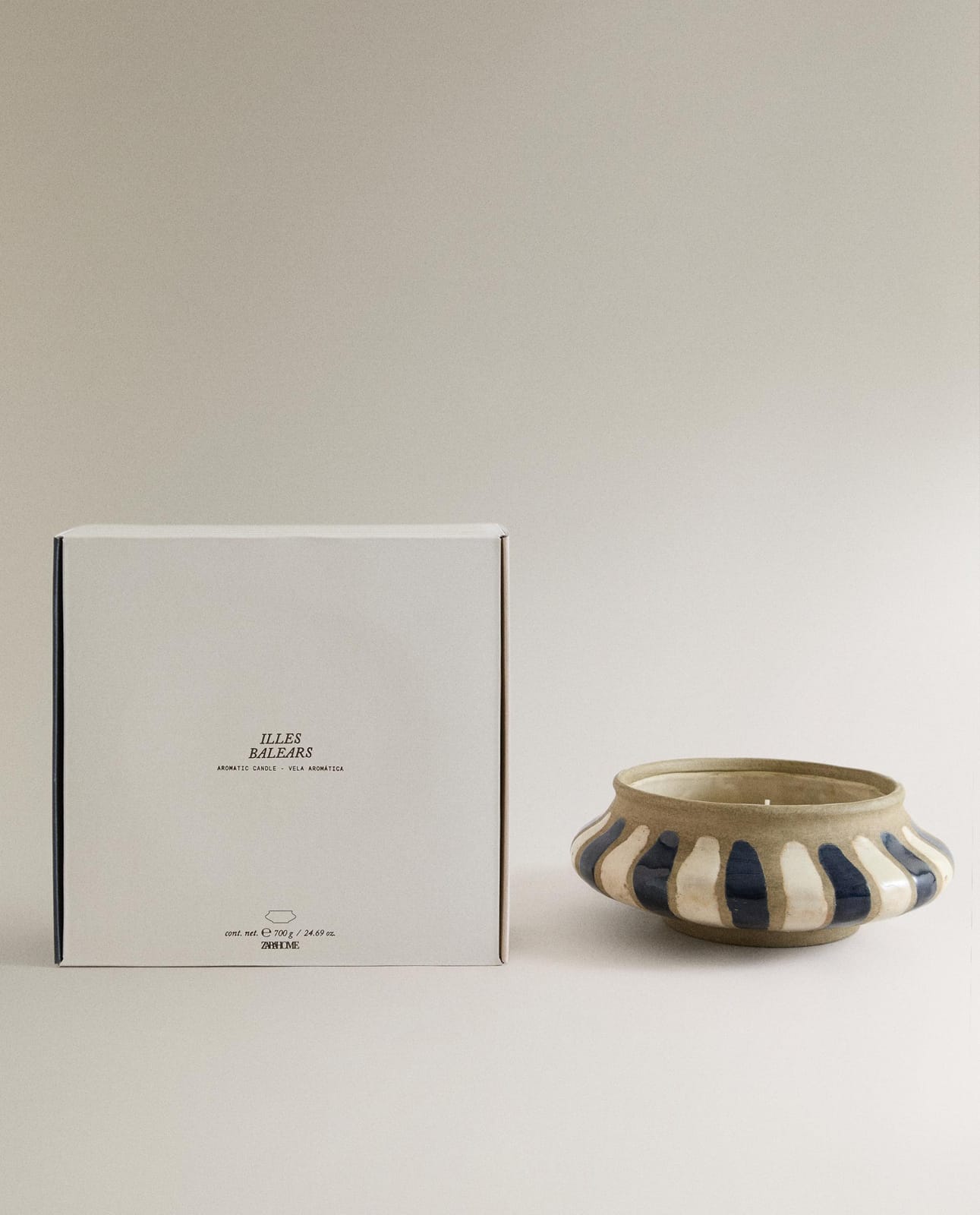 Свеча ZARA HOME (700 г) Ароматическая свеча ILLES BALEARS разноцветная 8 x 21 x 23 см