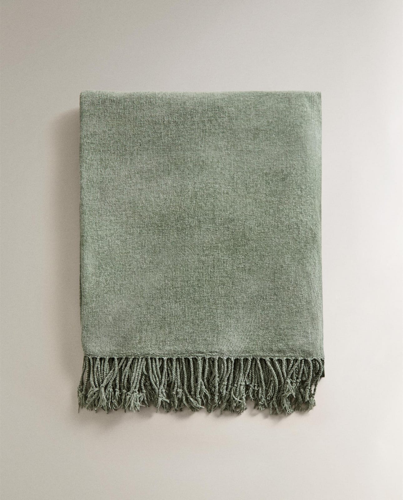 ZARA HOME ШЕНИЛЛОВЫЙ ПЛЕД ракурс 2
