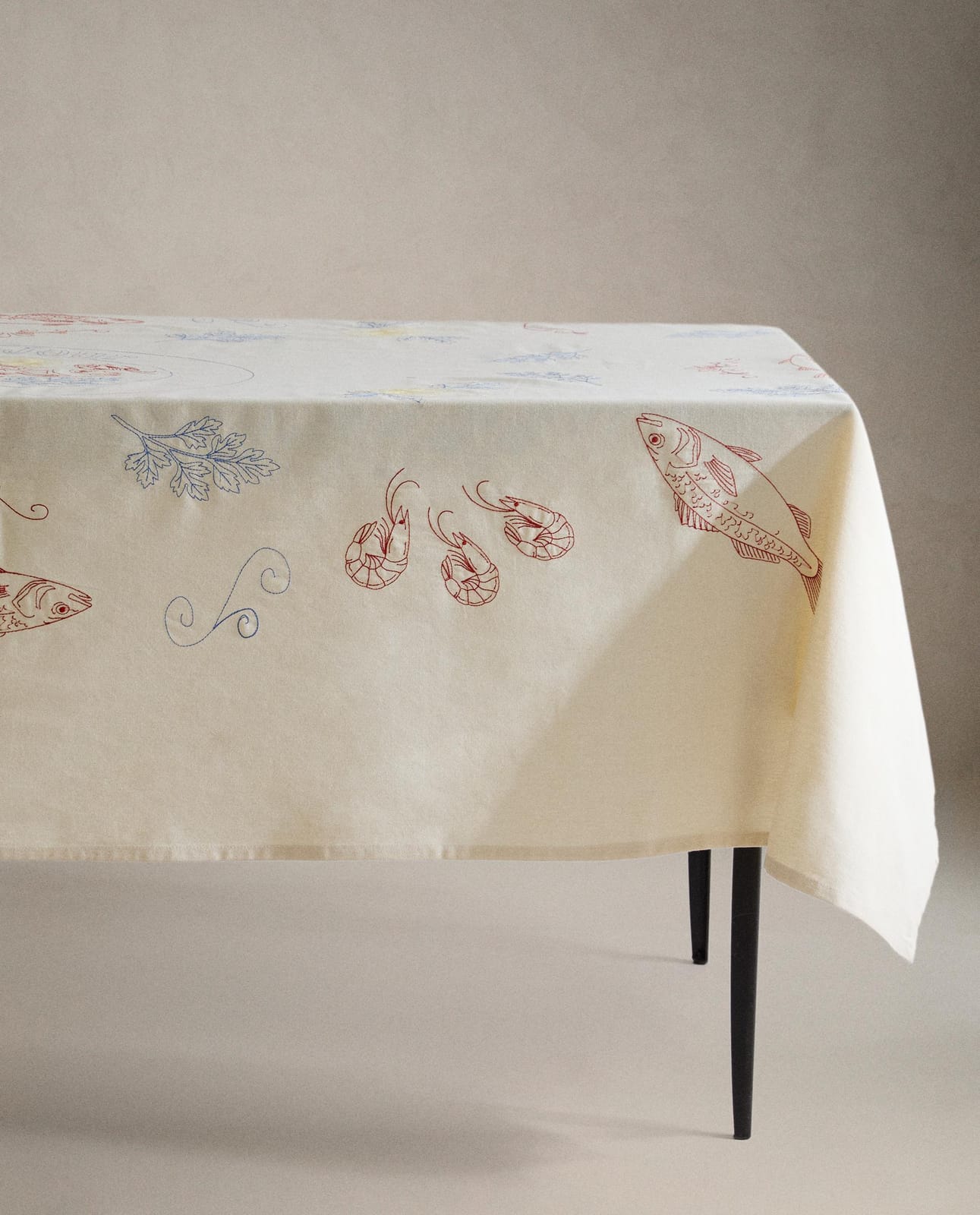 Скатерть ZARA HOME хлопковая скатерть с рыбами JASNOBEŻOWY 150 x 250 см