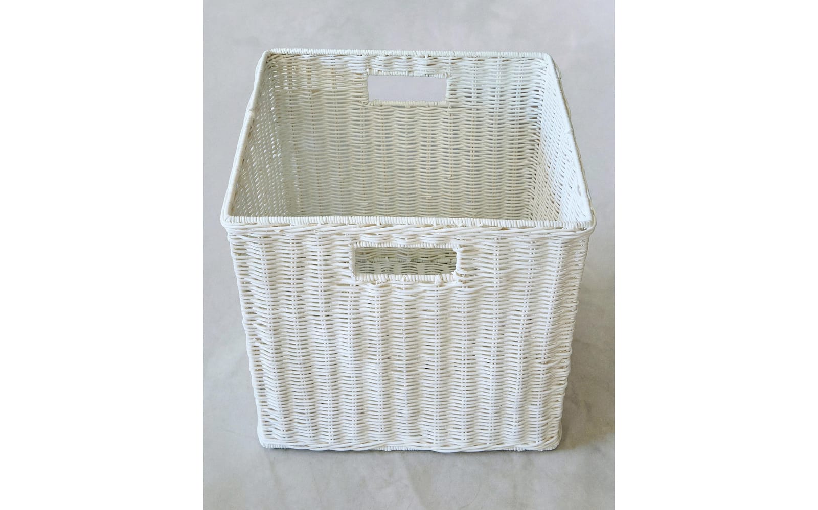 ZARA HOME КВАДРАТНАЯ КОРЗИНА ИЗ РОТАНГА ракурс 6