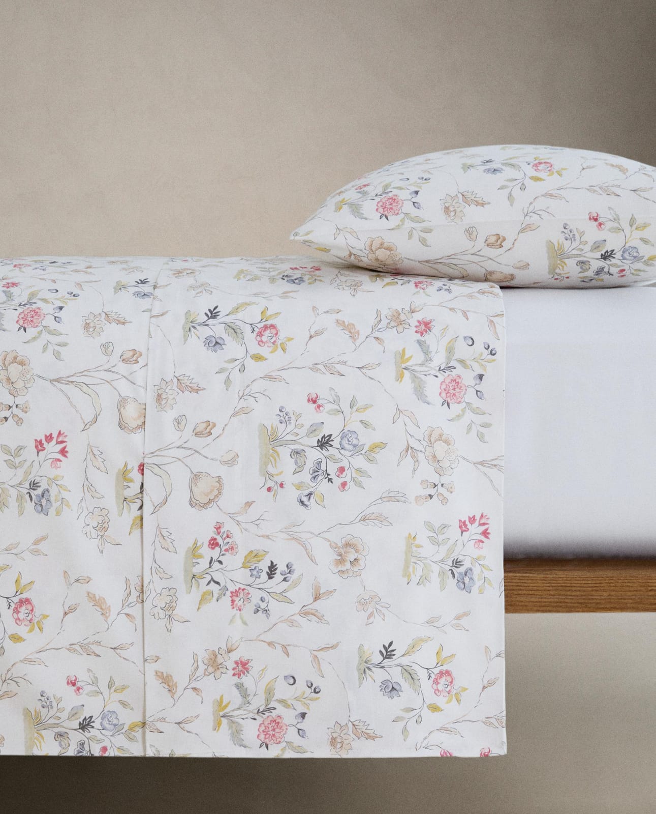 ZARA HOME Сатиновая пододеяльник с цветочным принтом ракурс 7