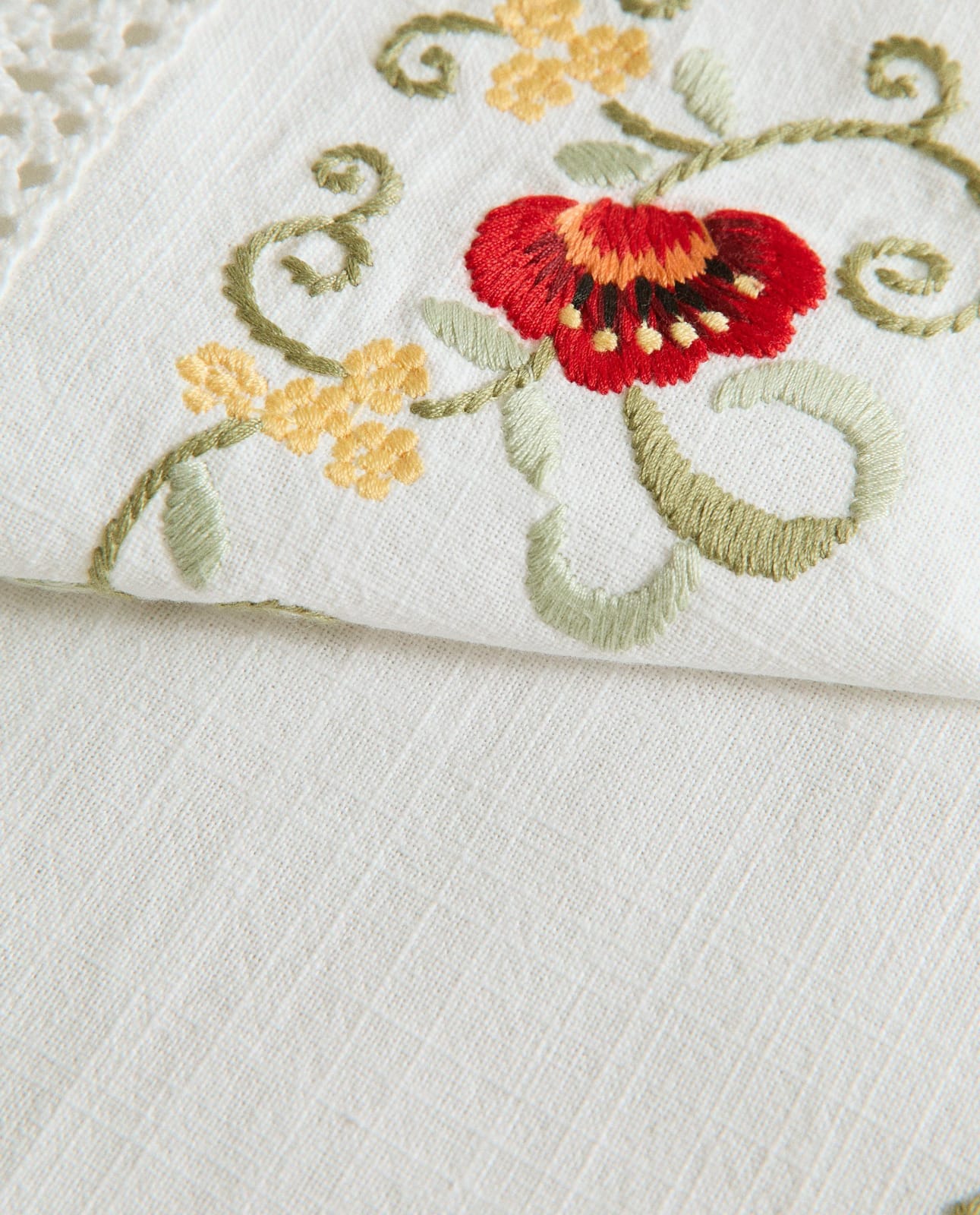 ZARA HOME Хлопковая подставка с цветами ракурс 2