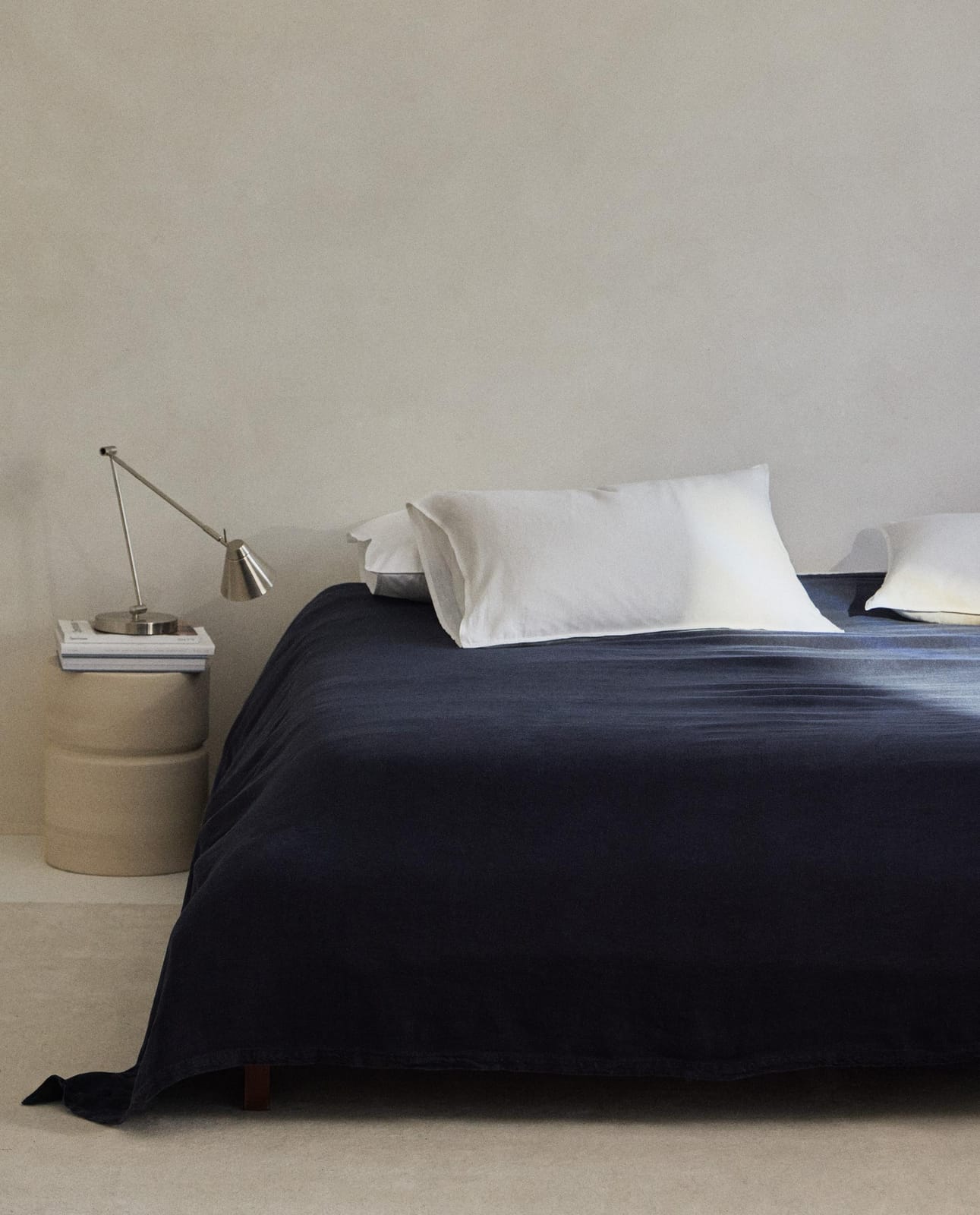 ZARA HOME НАКРЫВАЛО ИЗ СТИРАНОГО ЛЬНА (400 Г/М²) ракурс 7