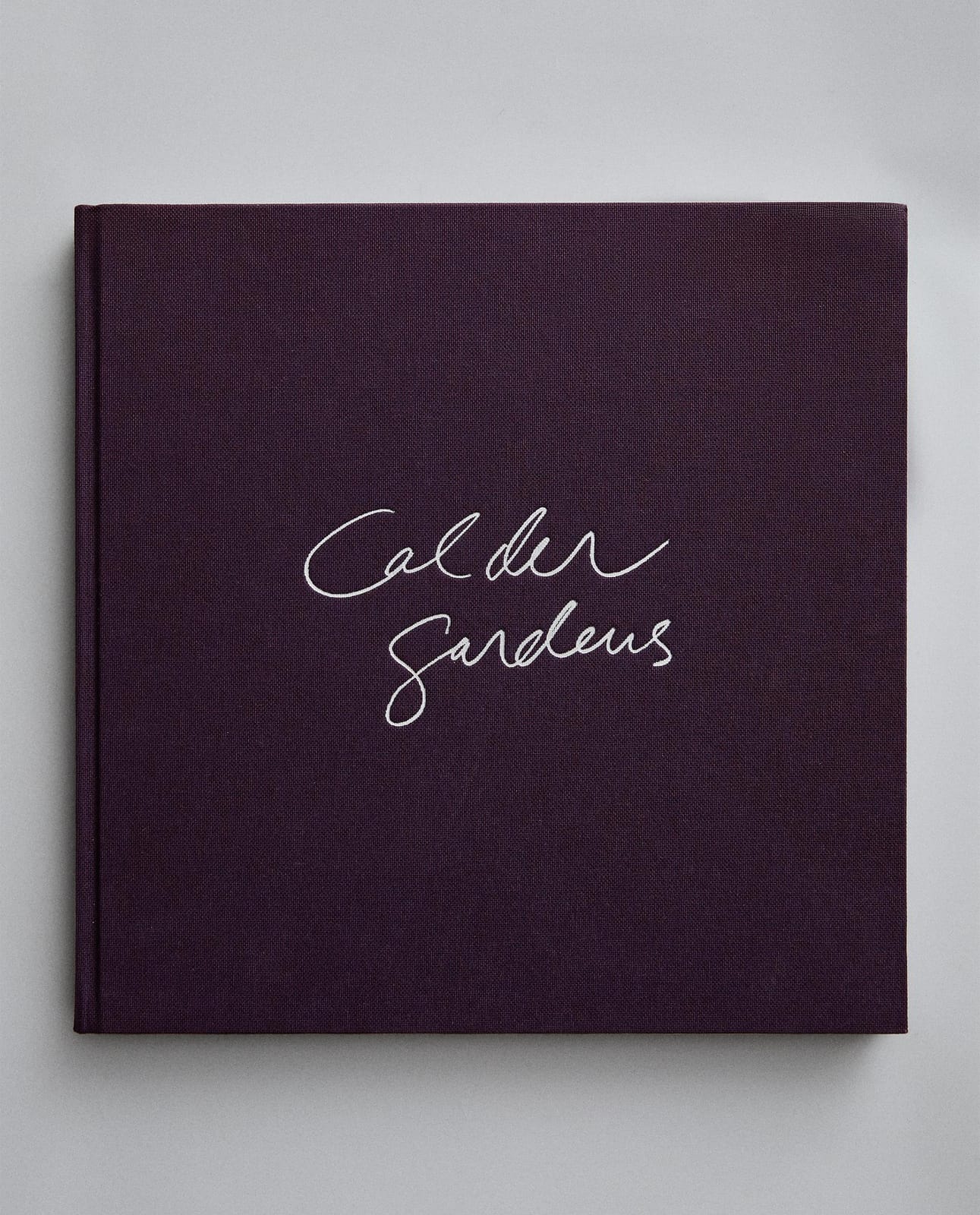 ZARA HOME КНИГА «CALDER GARDENS» ракурс 4