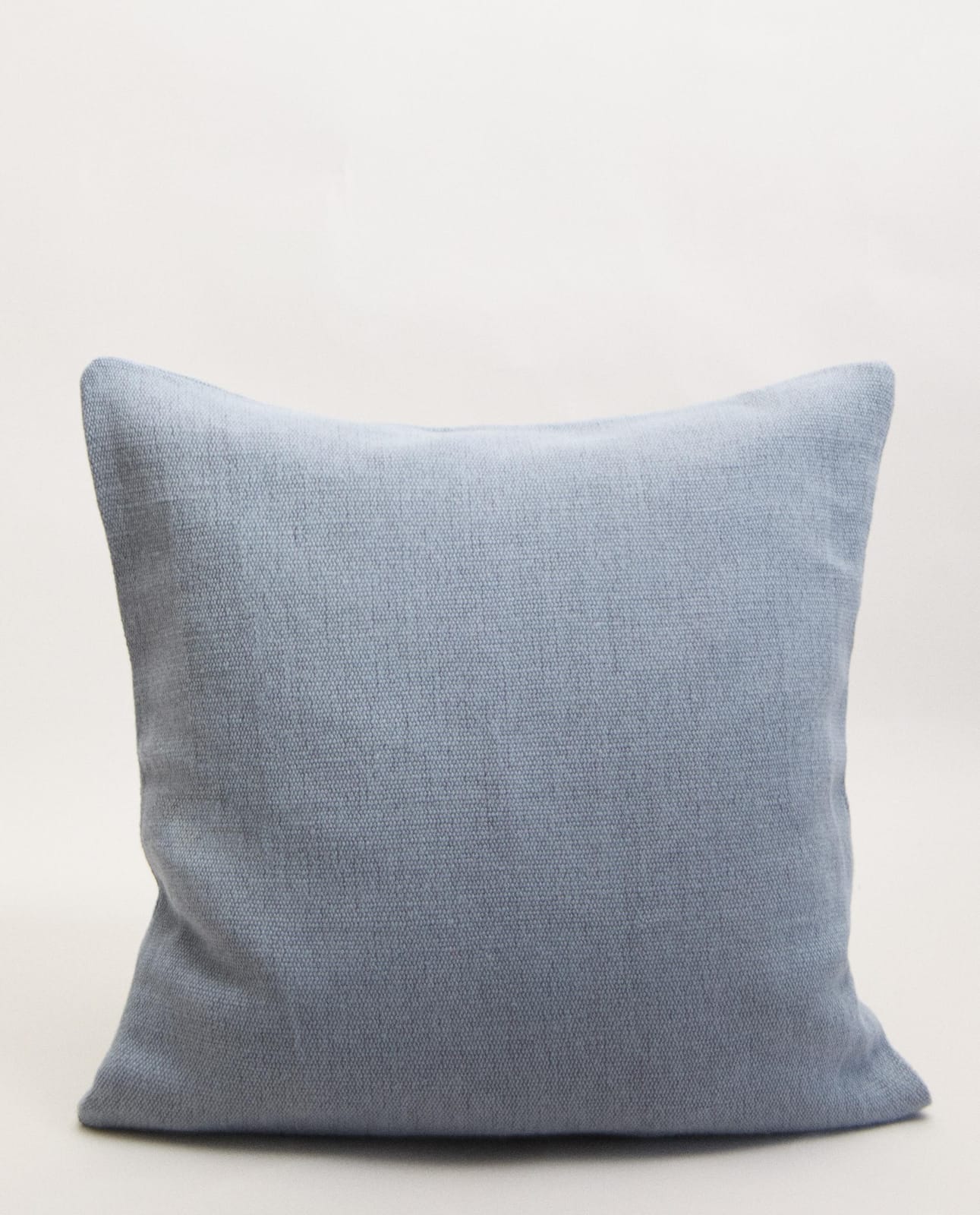 ZARA HOME НАВОЛОЧКА ИЗ ДЖУТА И ХЛОПКА ракурс 7