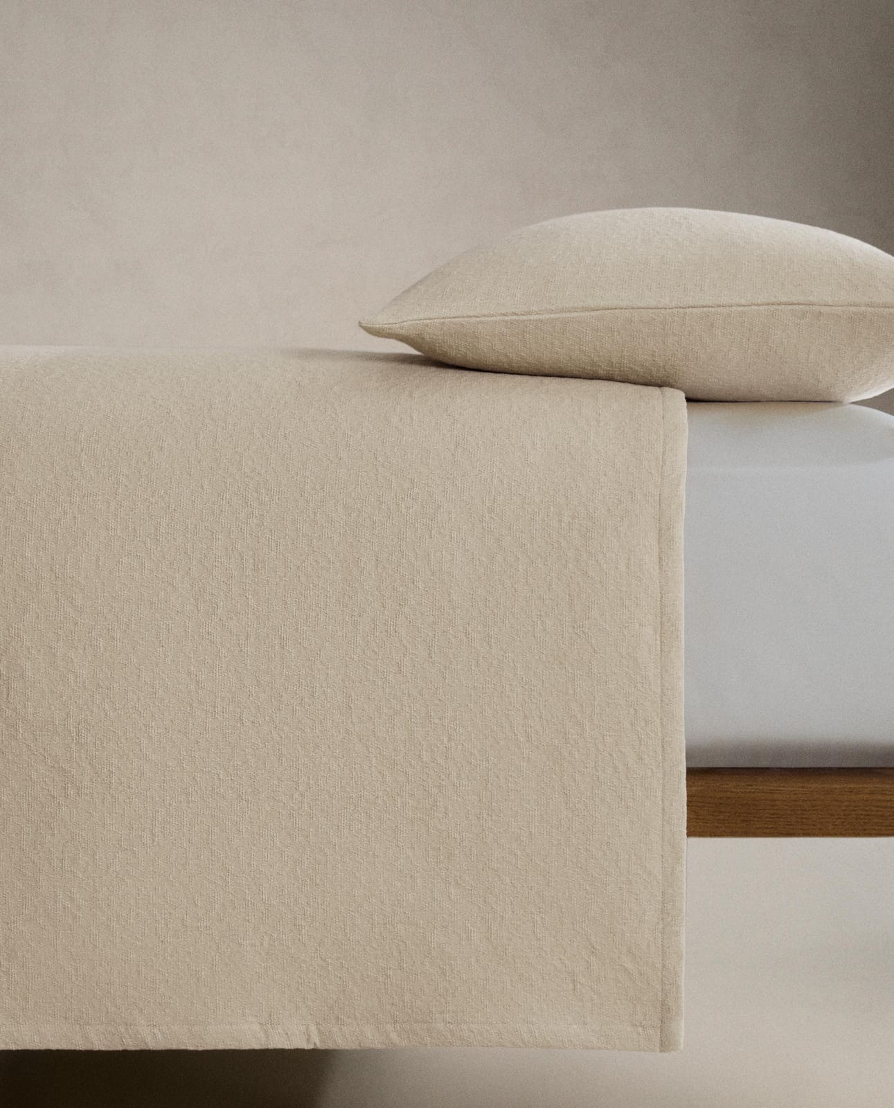 ZARA HOME ХЛОПКОВОЕ ЖАККАРДОВОЕ ПОКРЫВАЛО ракурс 4